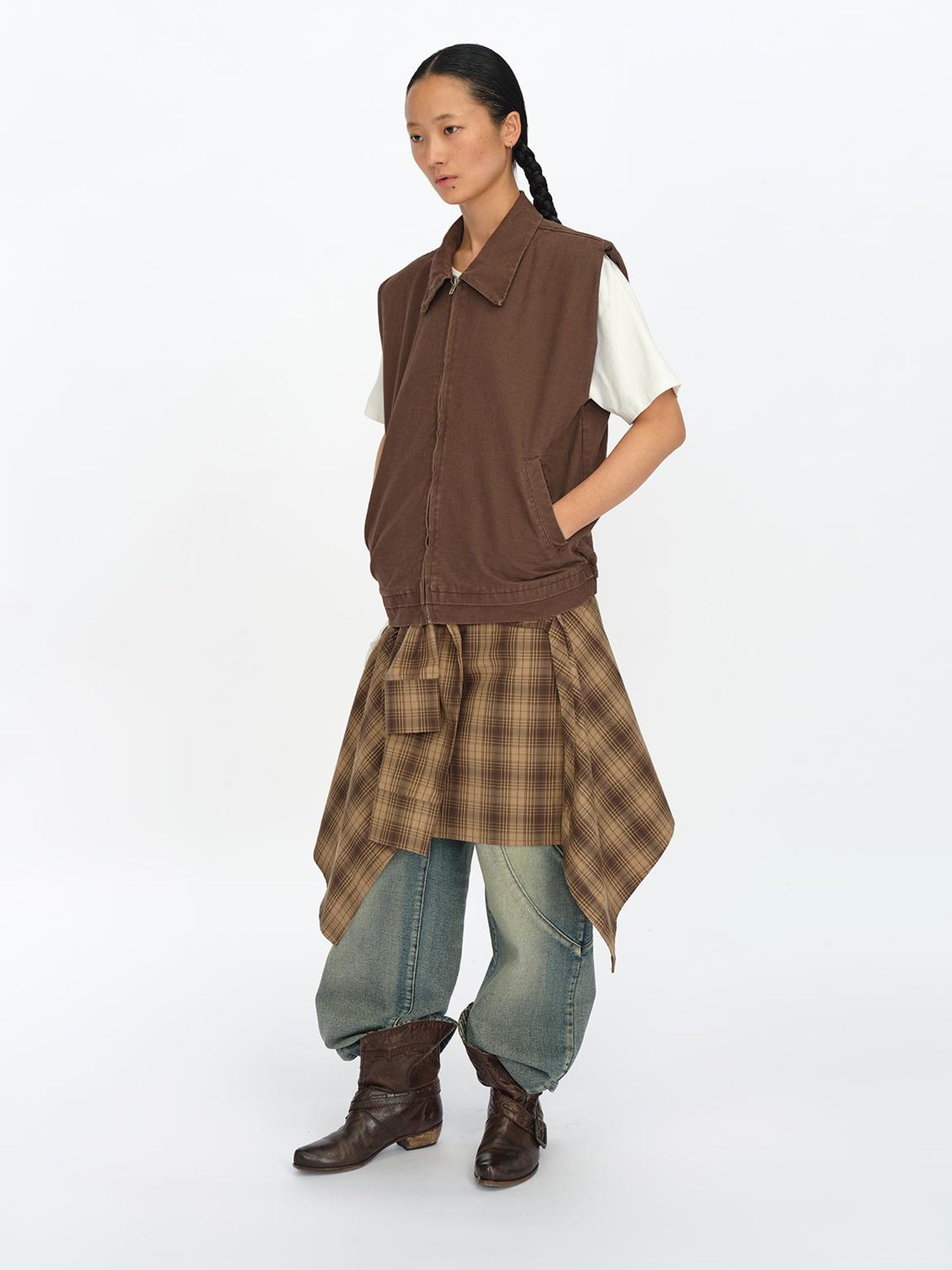 oinimi Distressed Charcoal Wide Fit Utility Vest With Shoulder Pads
