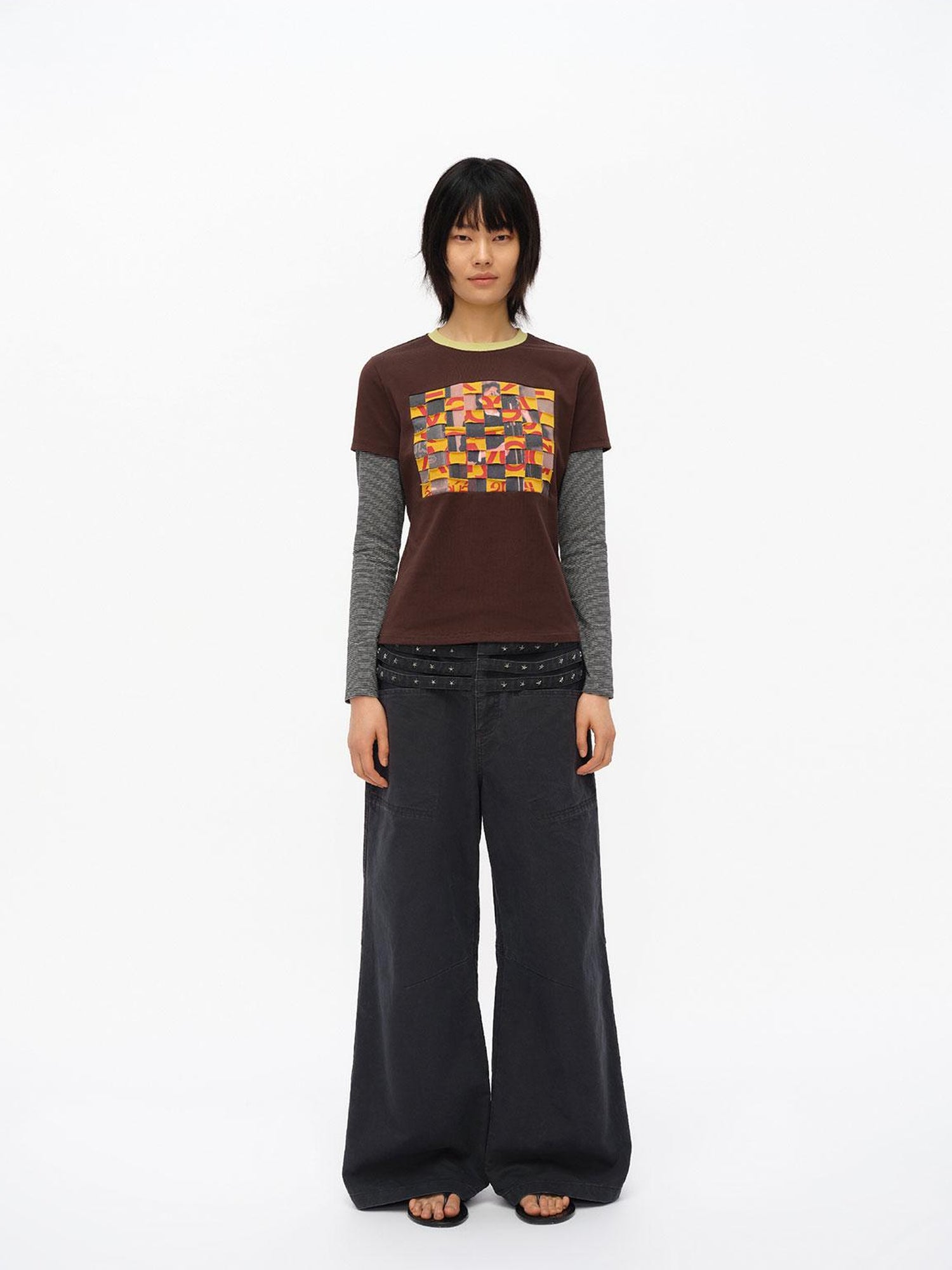 oinimi Distressed Mosaic Collar Long Sleeve Tee