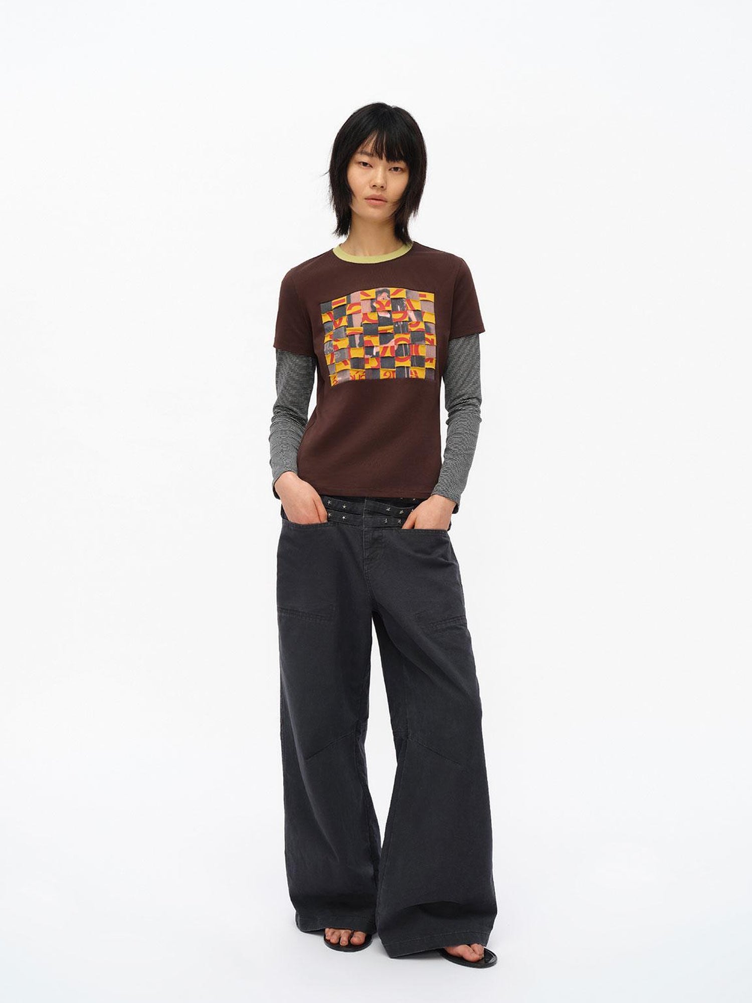 oinimi Distressed Mosaic Collar Long Sleeve Tee