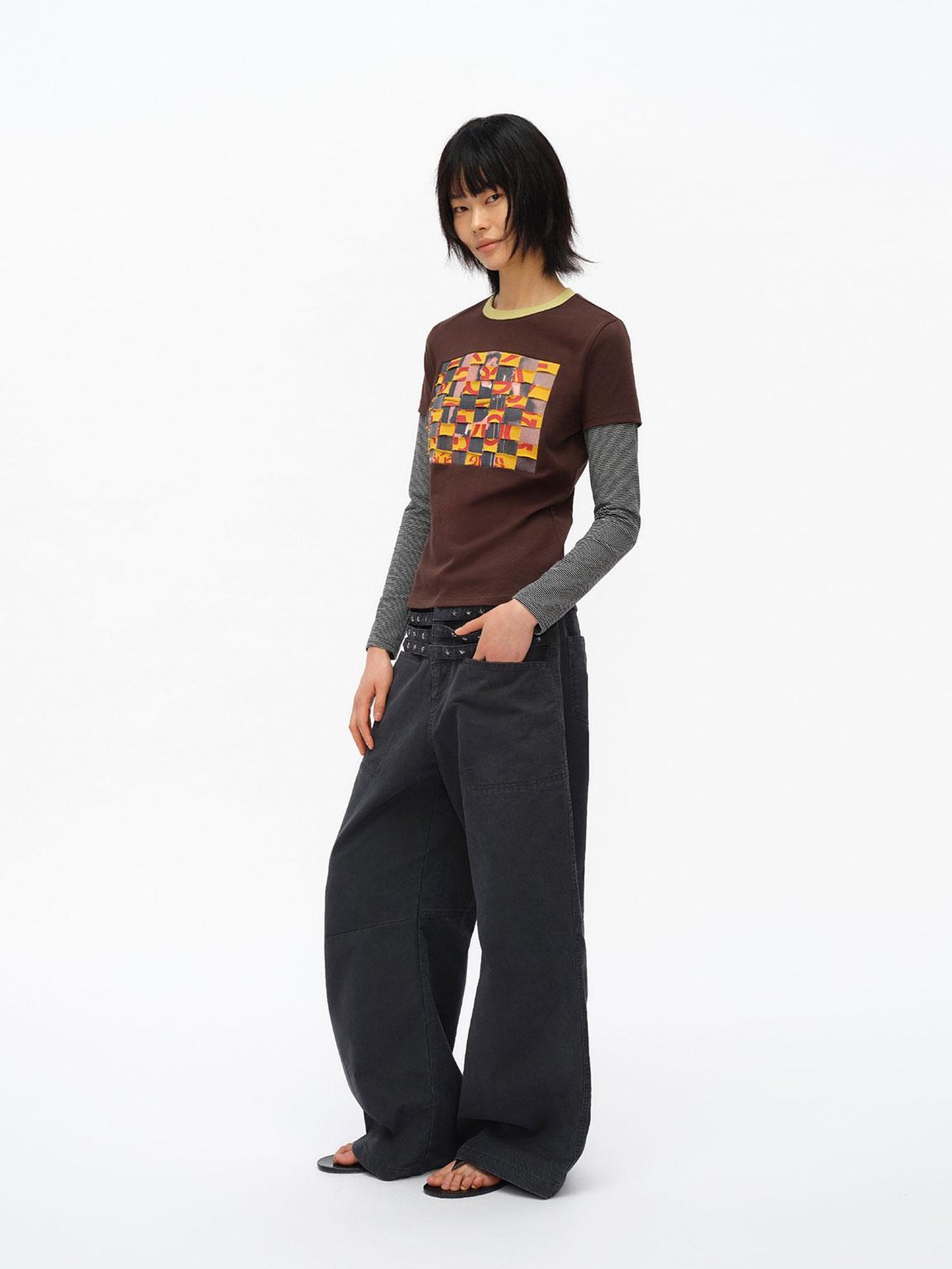 oinimi Distressed Mosaic Collar Long Sleeve Tee