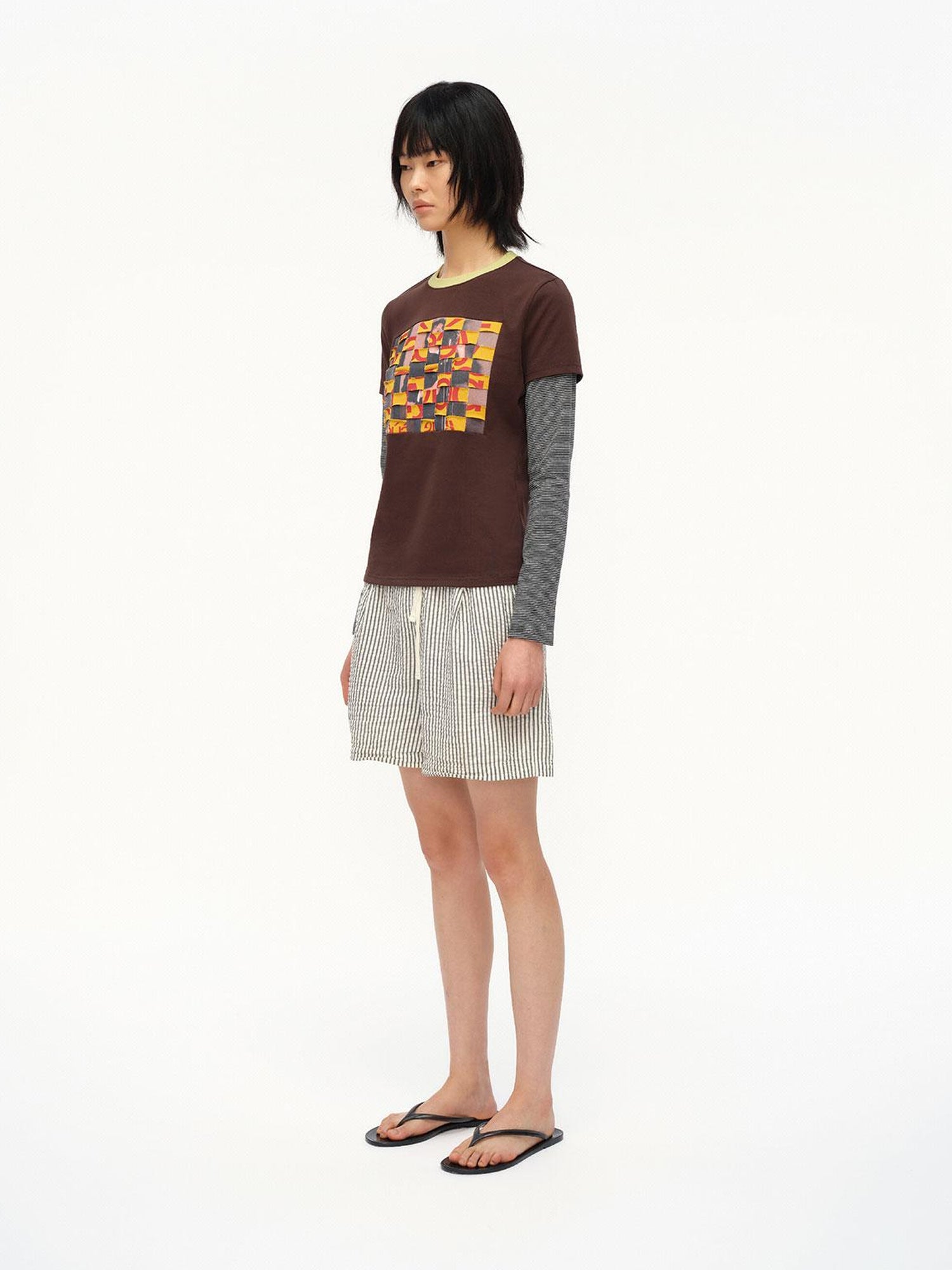oinimi Distressed Mosaic Collar Long Sleeve Tee