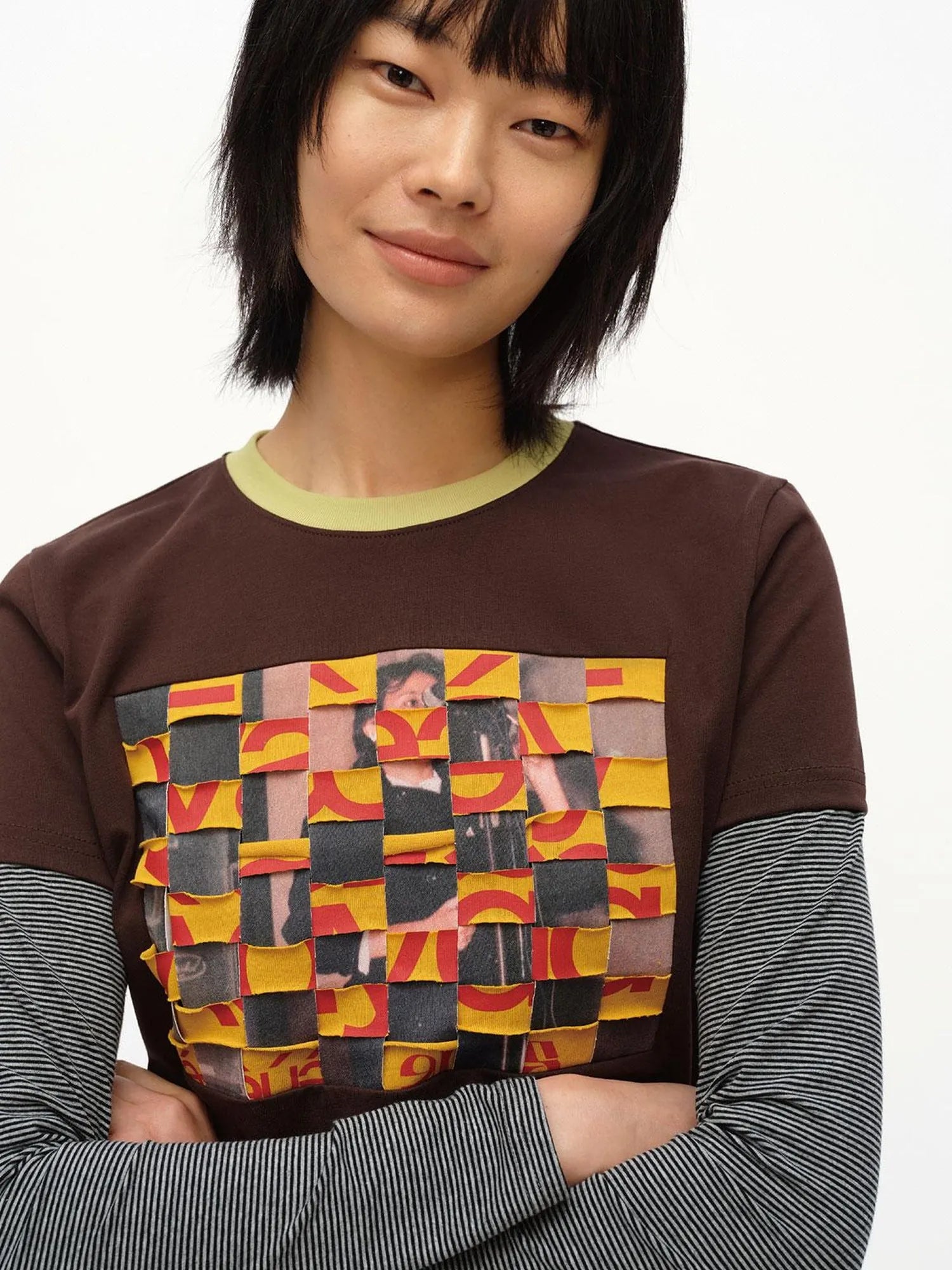 Distressed Mosaic Collar Long Sleeve Tee