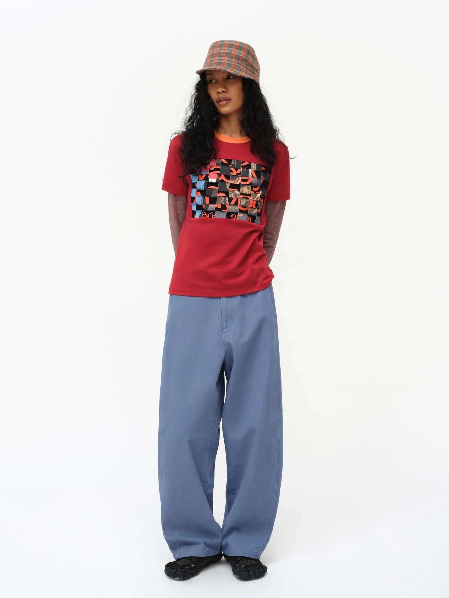 Distressed Mosaic Collar Long Sleeve Tee