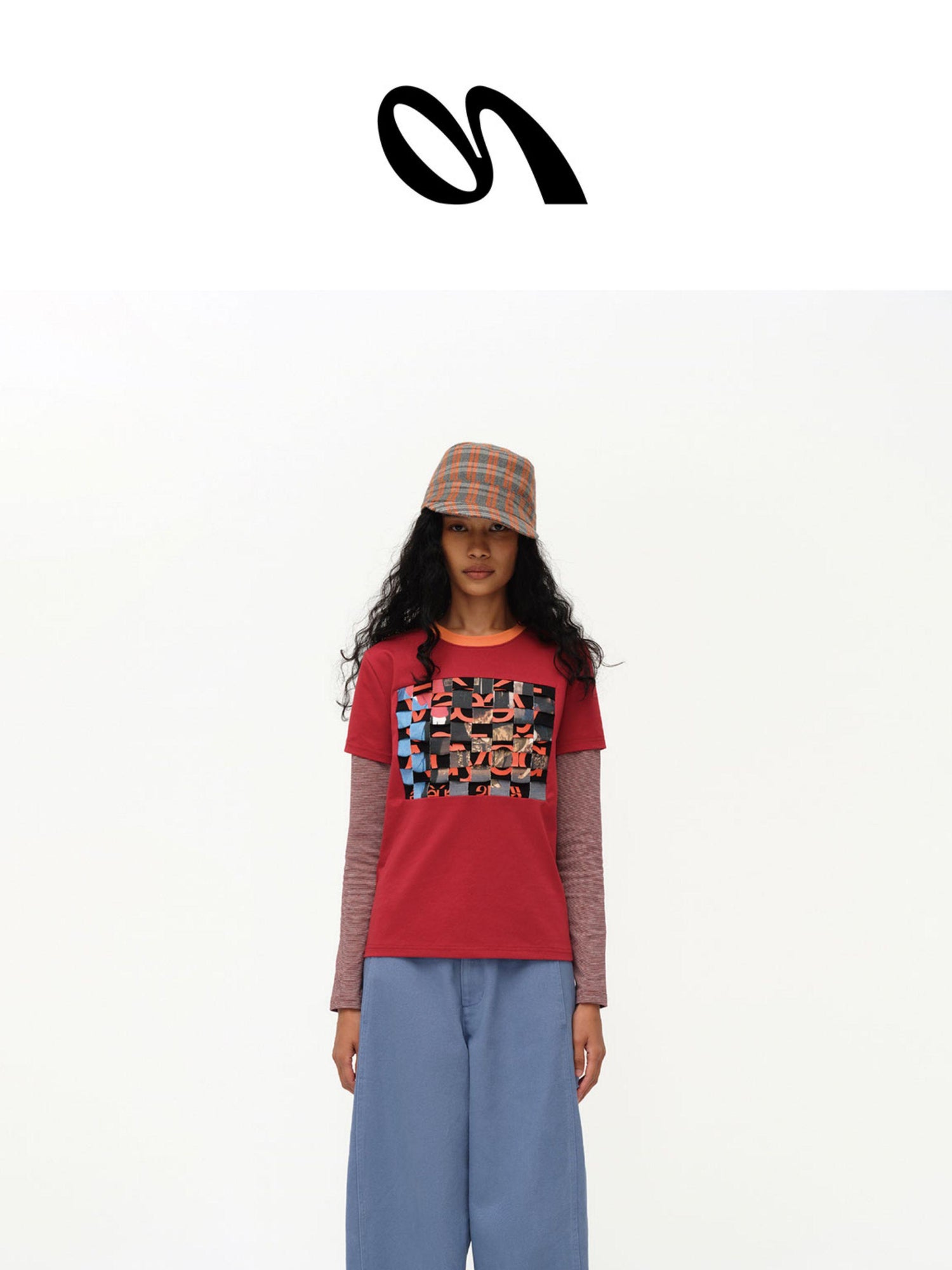 oinimi Distressed Mosaic Collar Long Sleeve Tee
