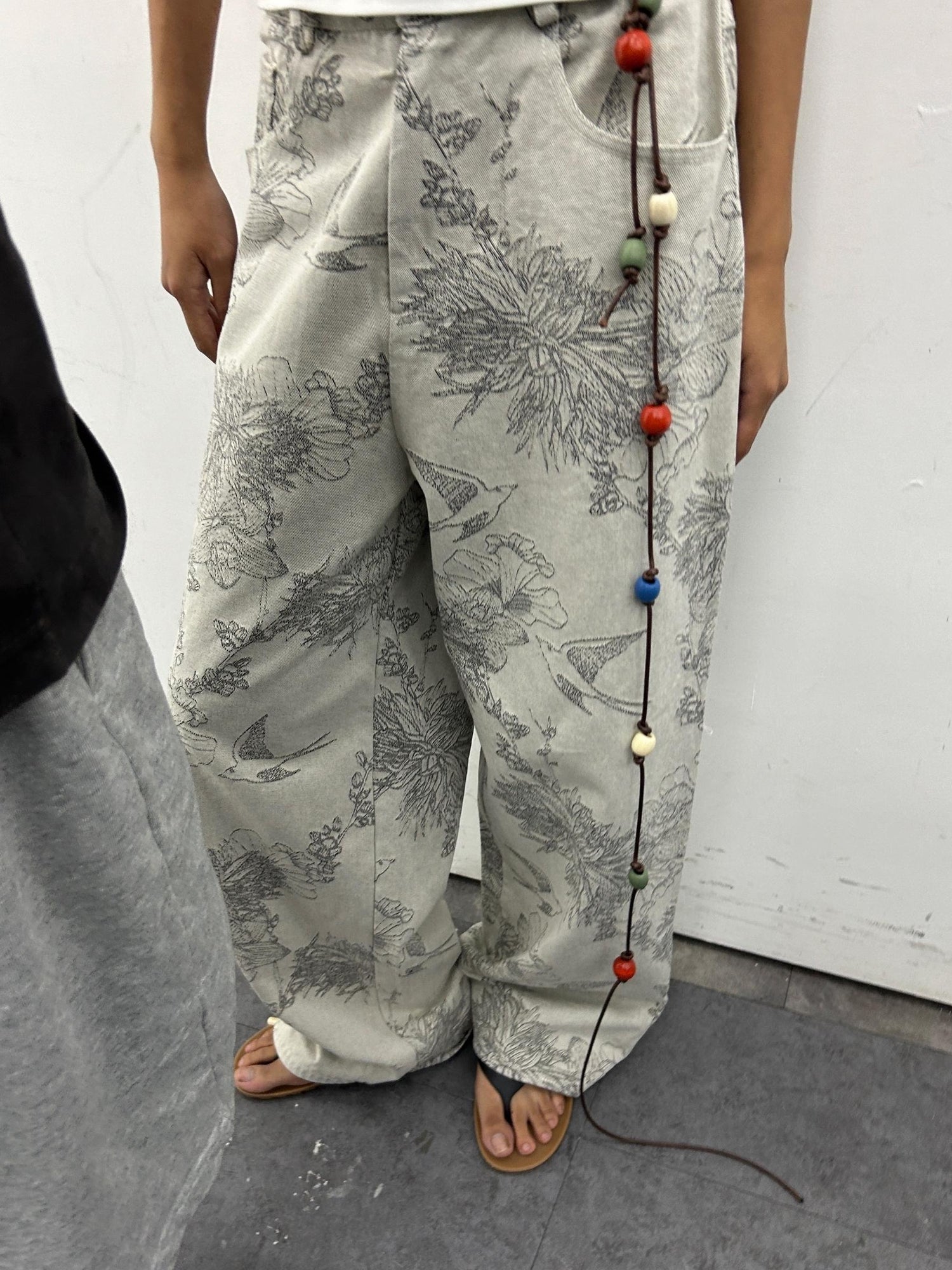 oinimi Distressed Print Denim Wide Leg Trousers Low Waist Straight Cut