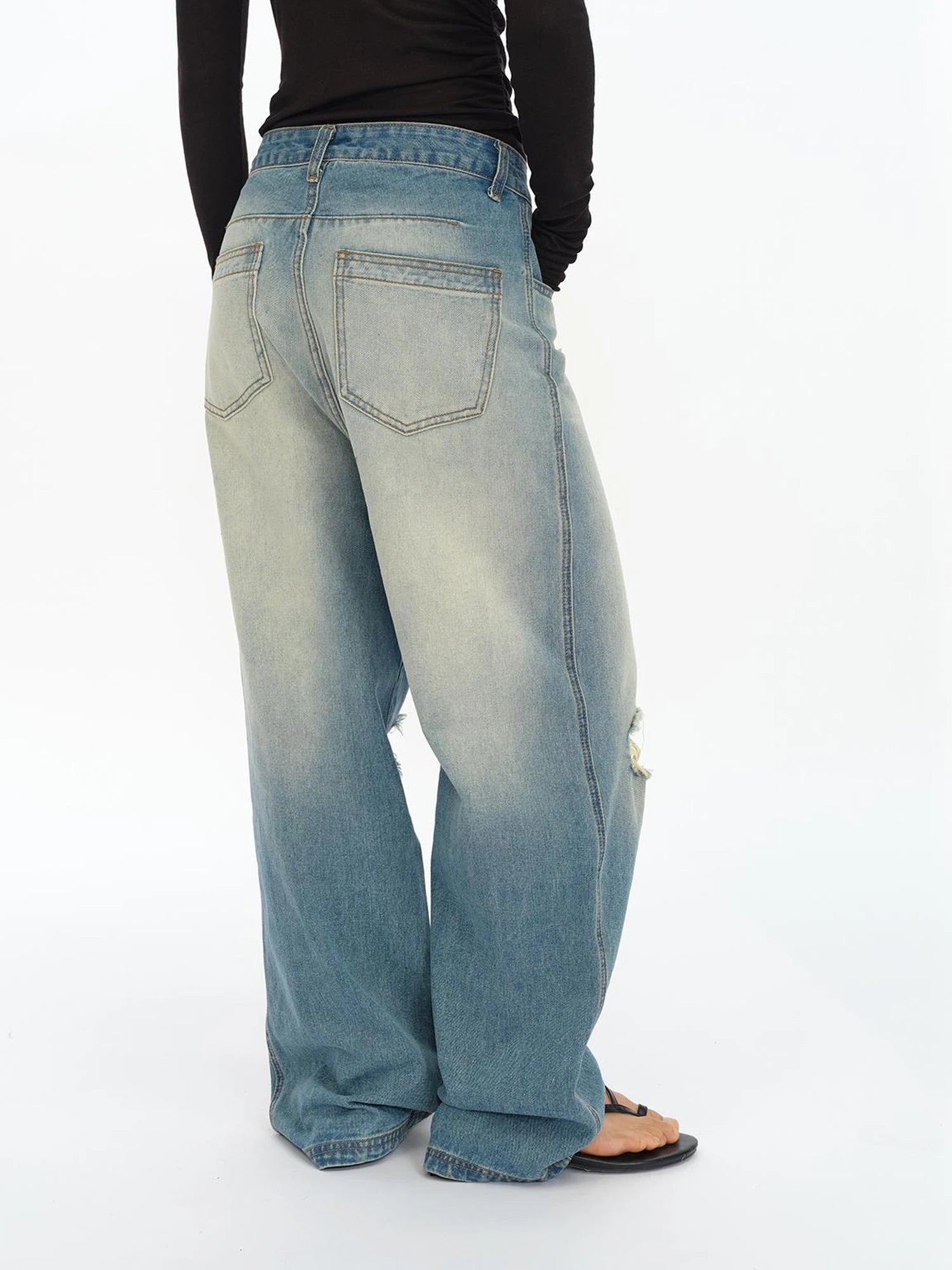 Distressed Washed Loose Fit Straight Leg Denim Jeans