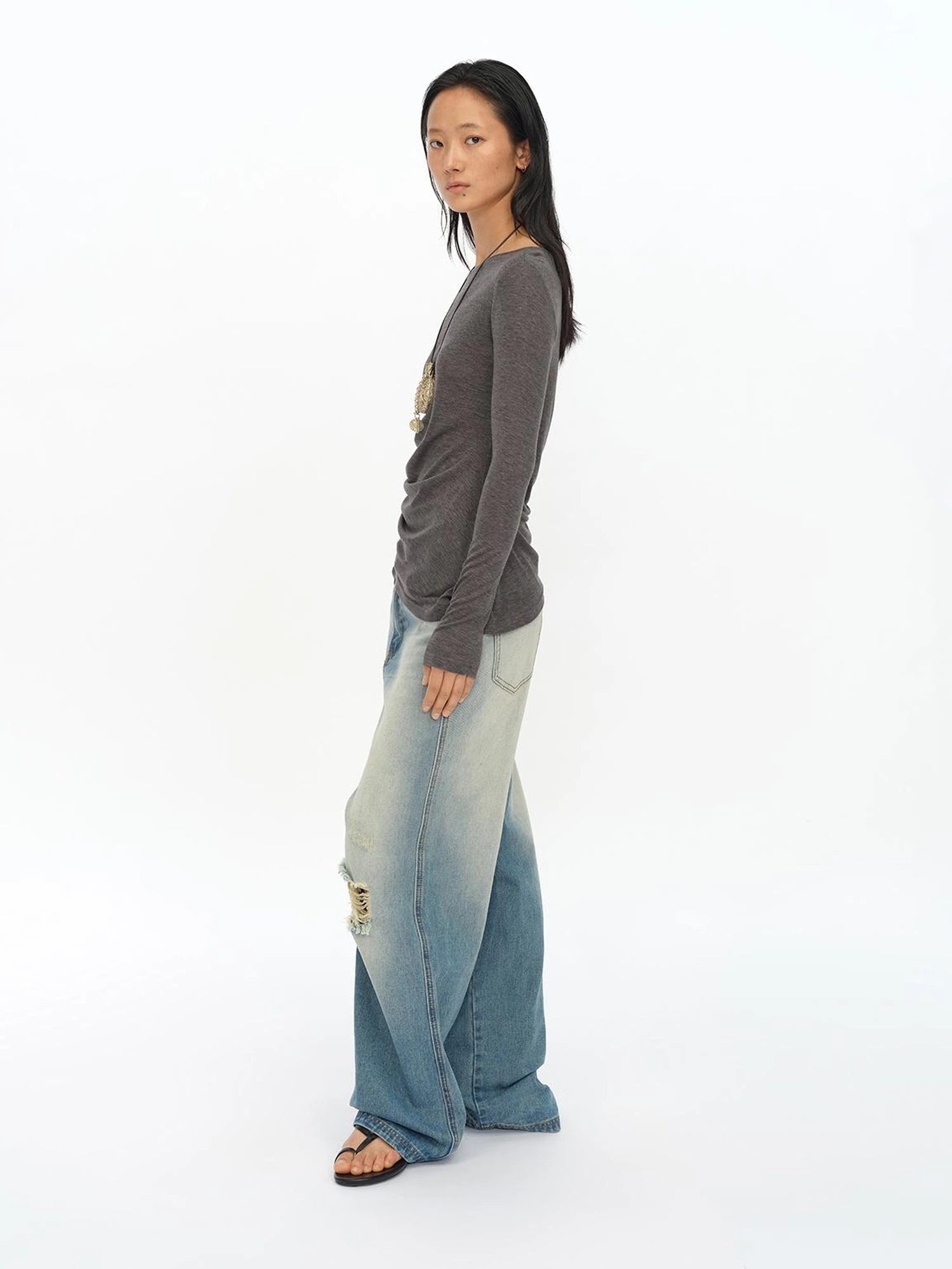 Distressed Washed Loose Fit Straight Leg Denim Jeans