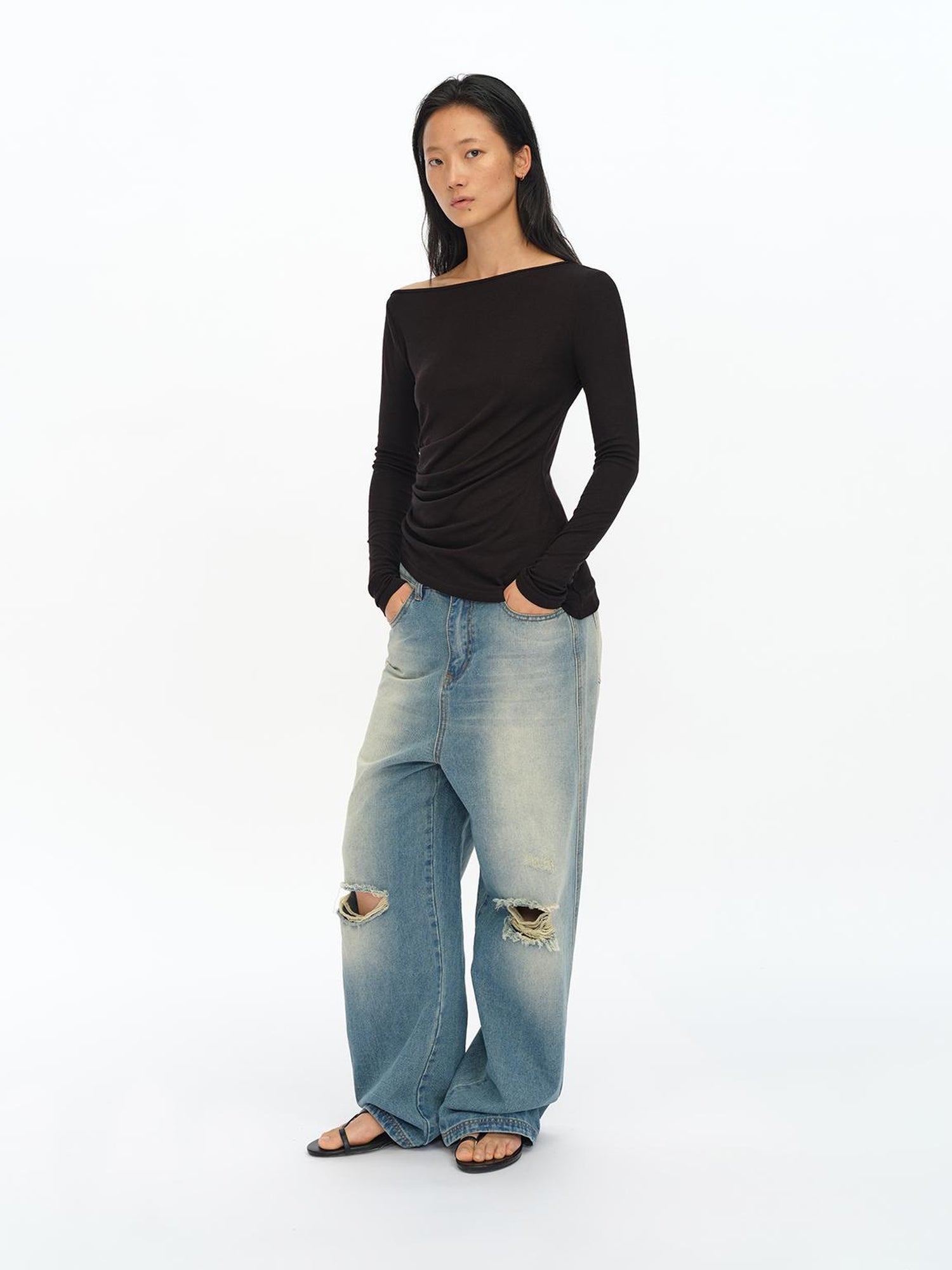 oinimi Distressed Washed Loose Fit Straight Leg Denim Jeans