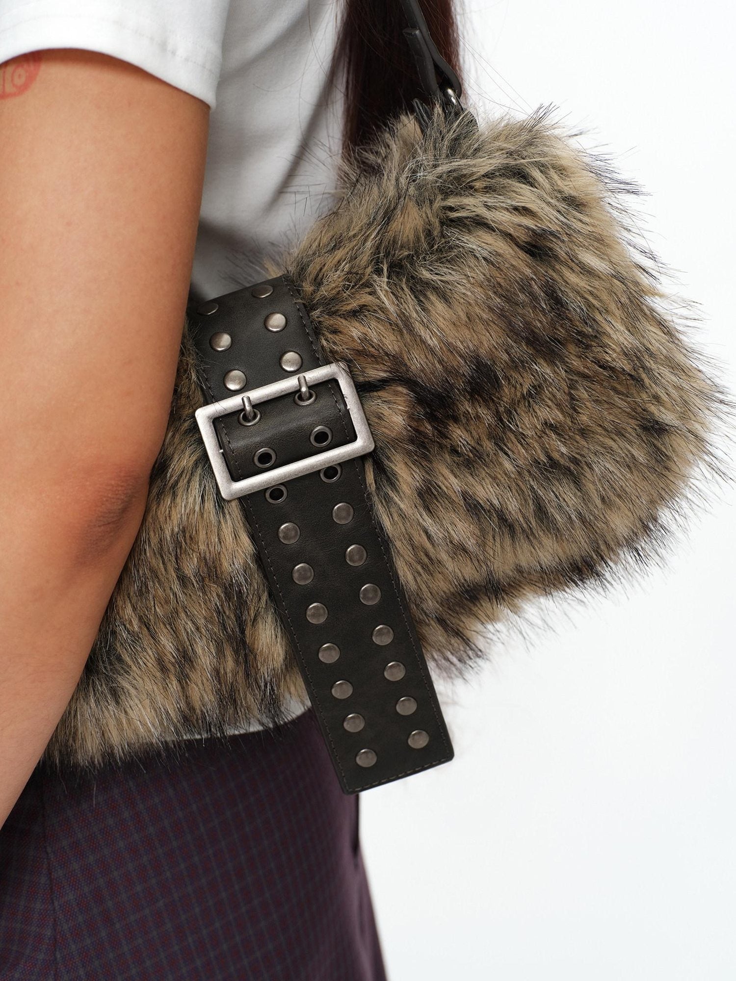 oinimi Faux Fur Belt Accent Vintage Pillow Single Strap Underarm Daily Youth Bag