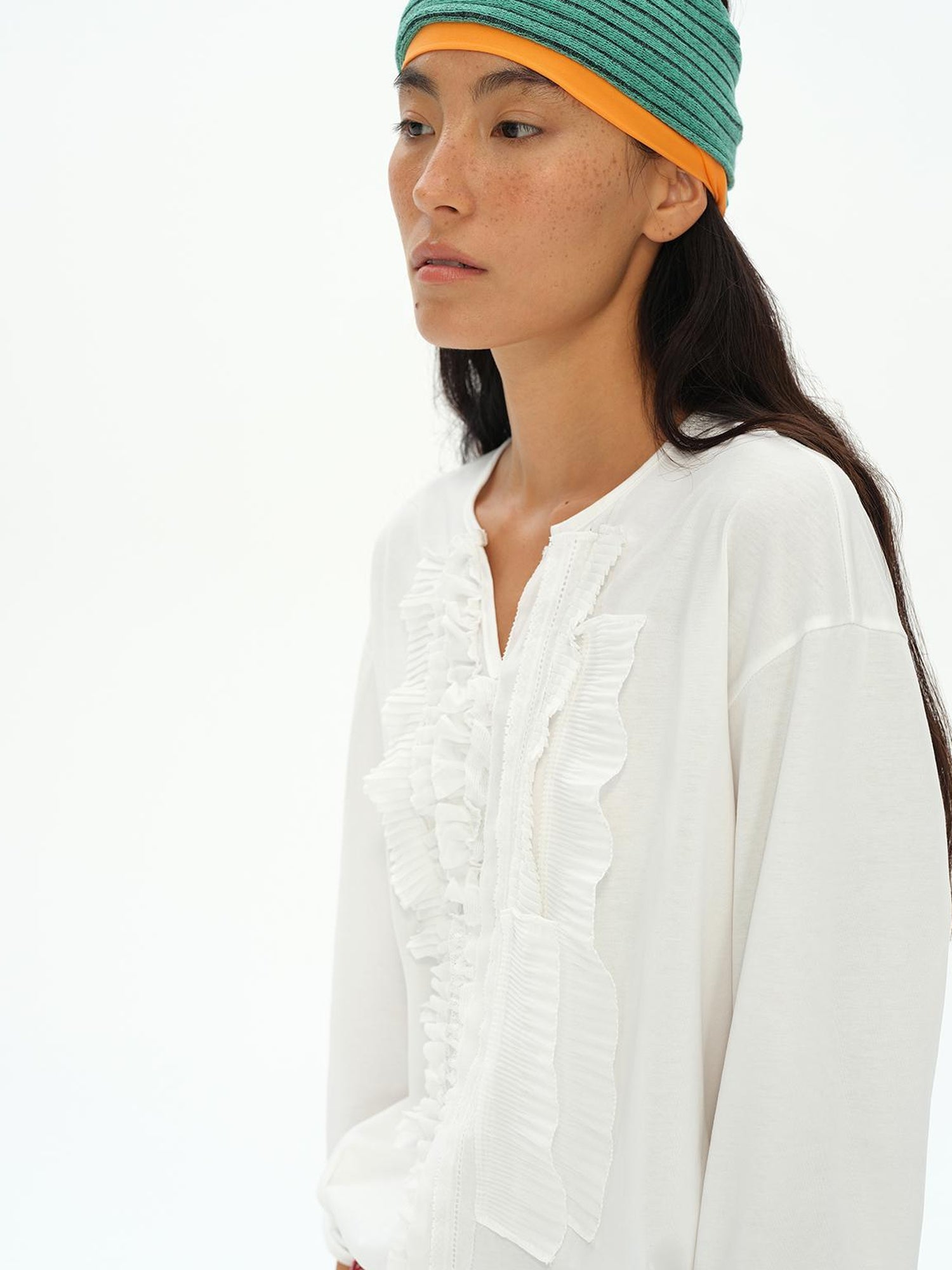 oinimi Frayed Lotus Lace Poet Tee French Pleat Long Sleeves