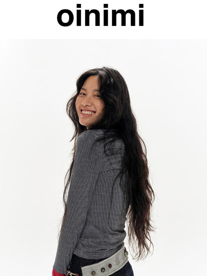 oinimi Gray Stripe Crewneck Tee With Tiger Embroidery
