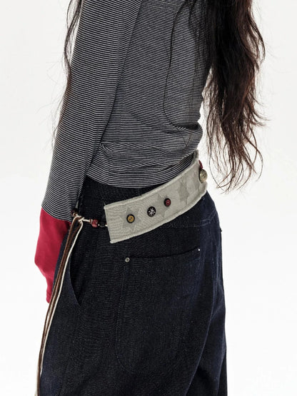 Green Star Contrast Belt With Lotus Buttons