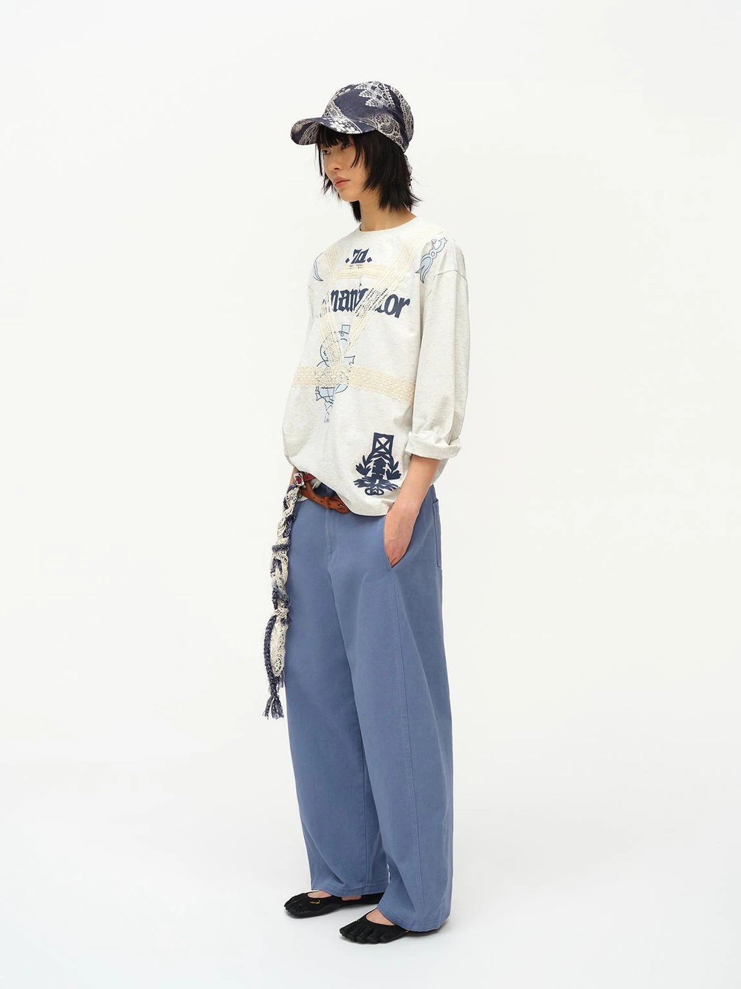 Lace Applique Graphic Sailor V-Neck T-Shirt Long-Sleeve