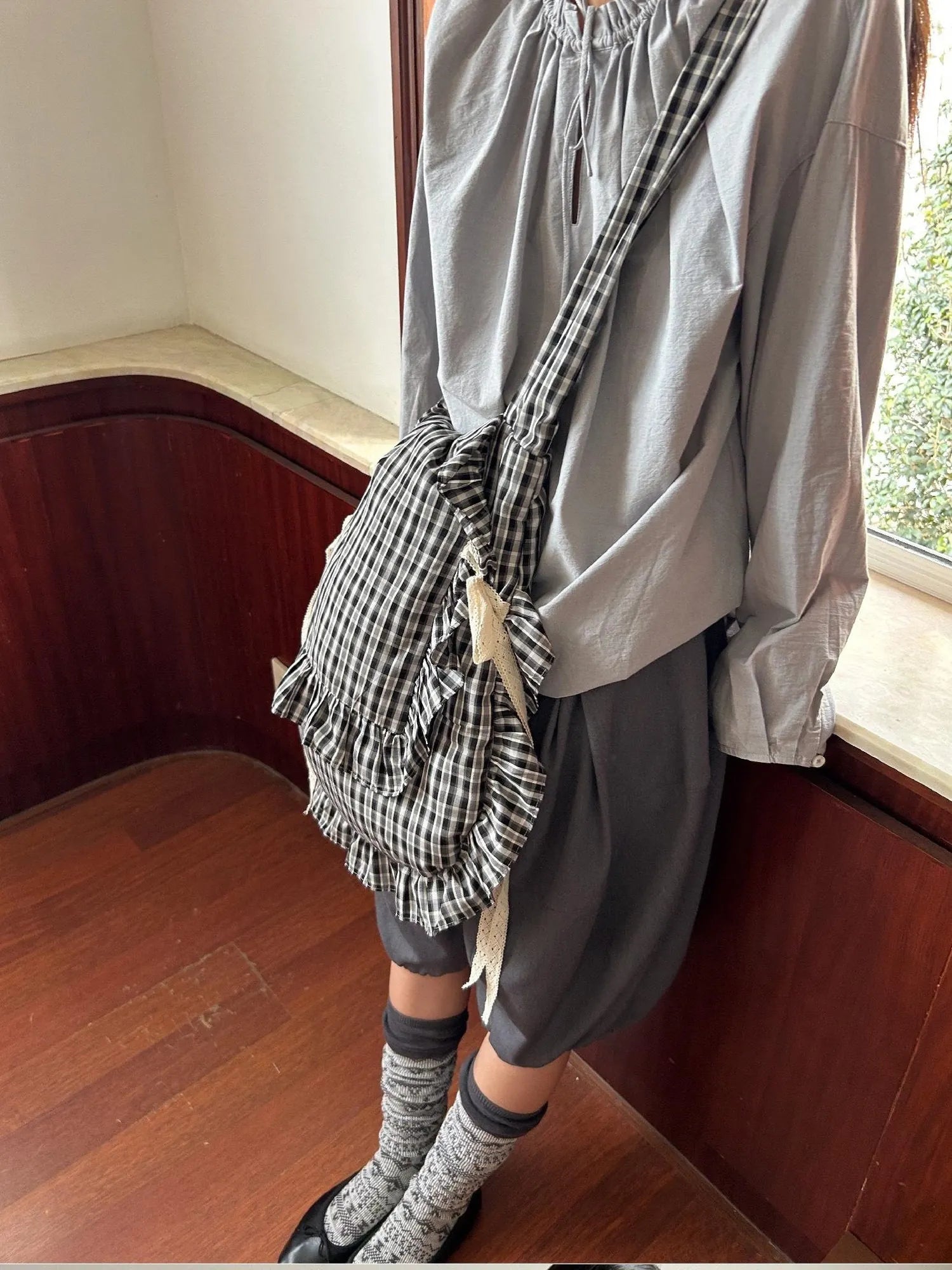 Lace Knotted Checkered Pillow Bag With Fluffy Cotton Ruffle Strap