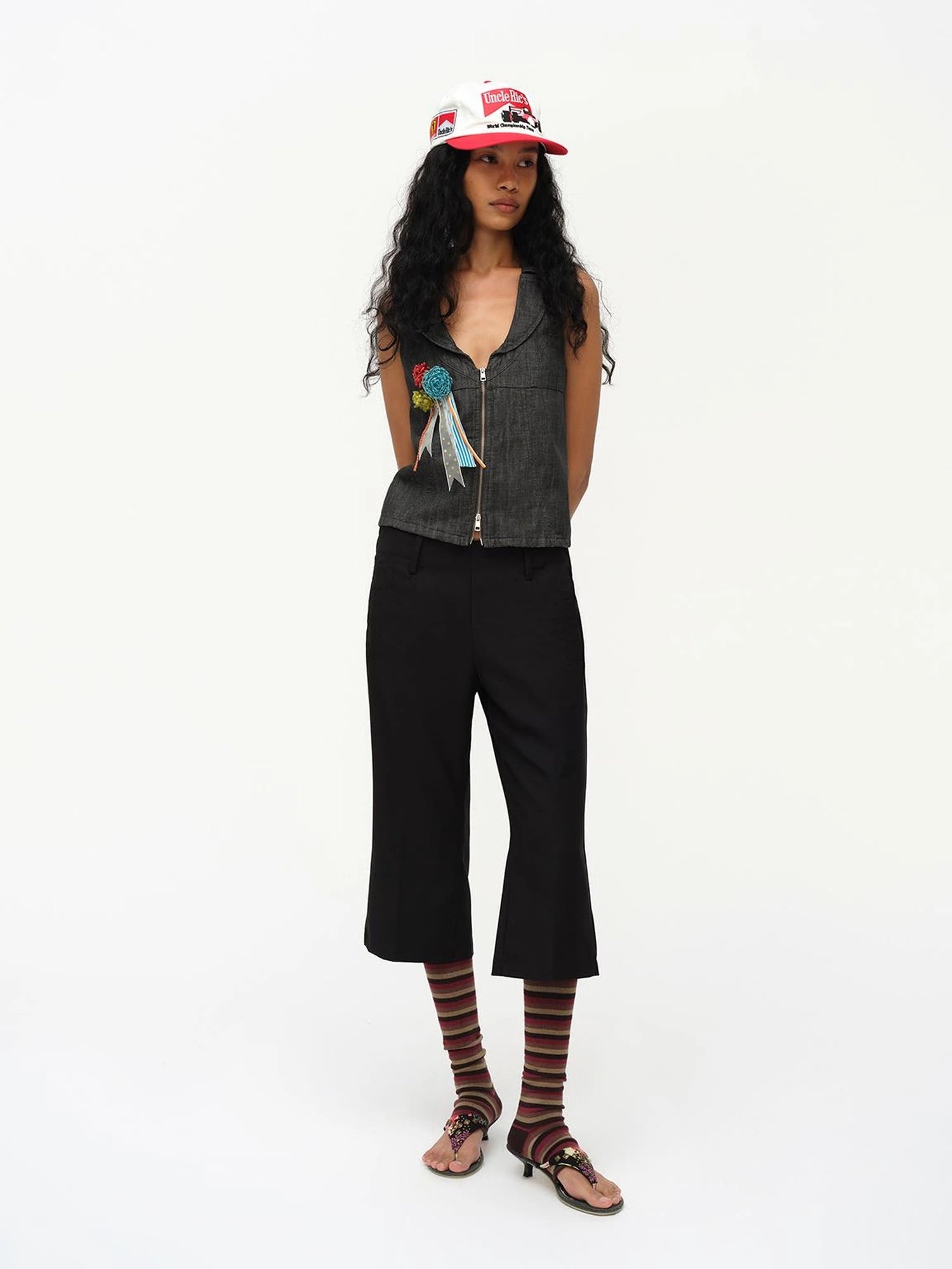 Low Cut Denim Vest With Open Collar In Charcoal Gray