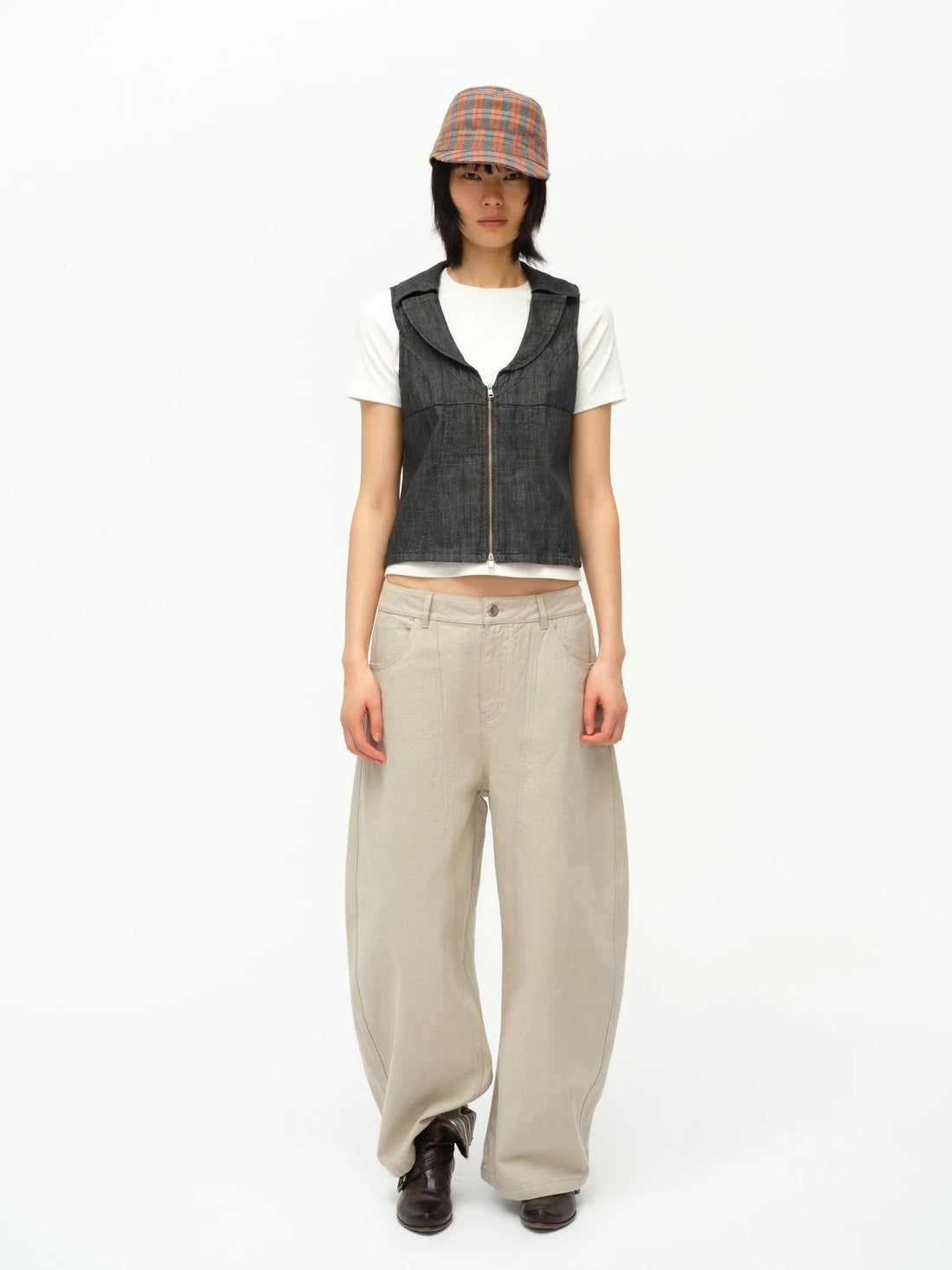 Low Cut Denim Vest With Open Collar In Charcoal Gray