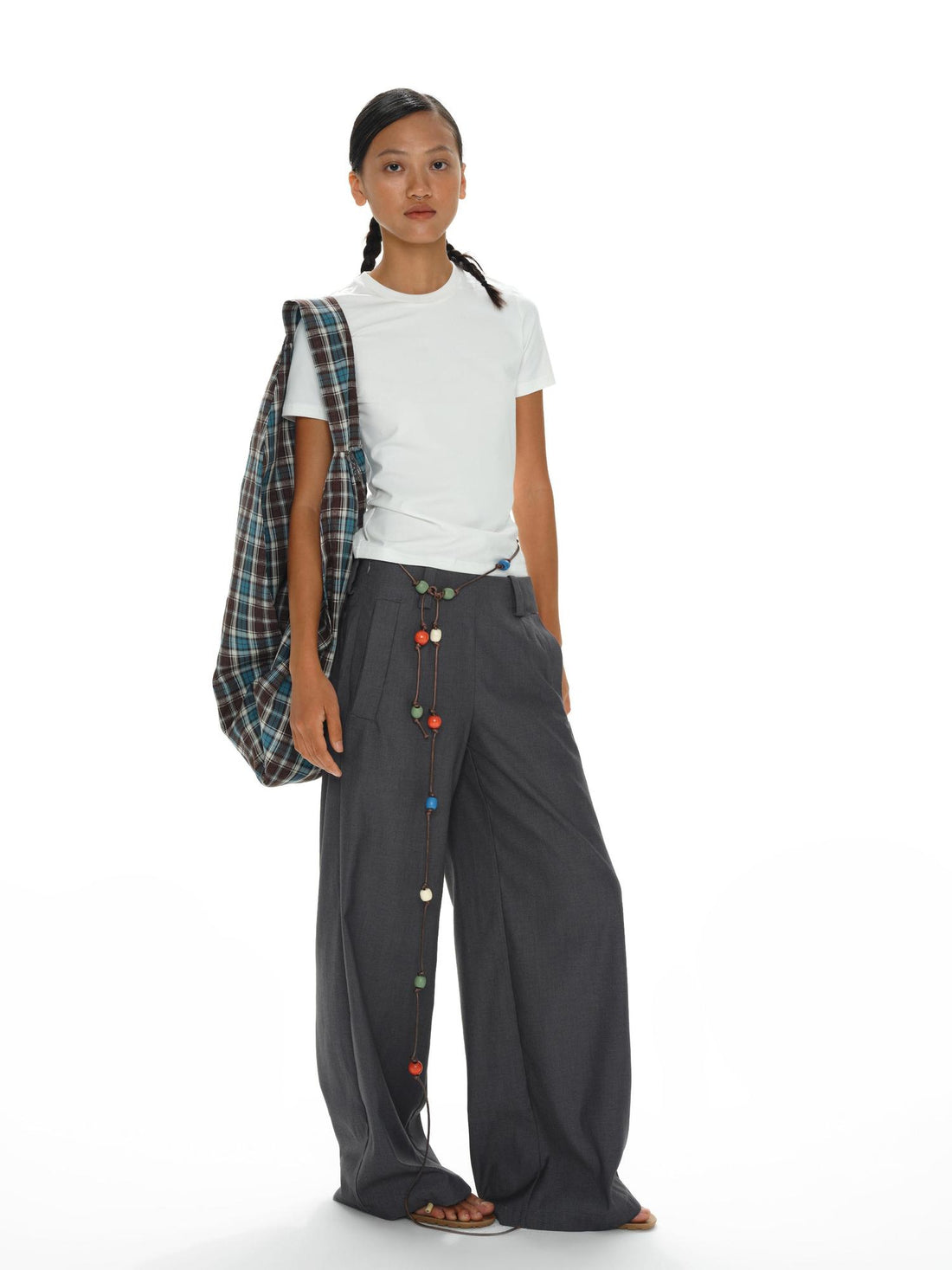 oinimi Low Waist Wide Leg Trousers In Black Charcoal