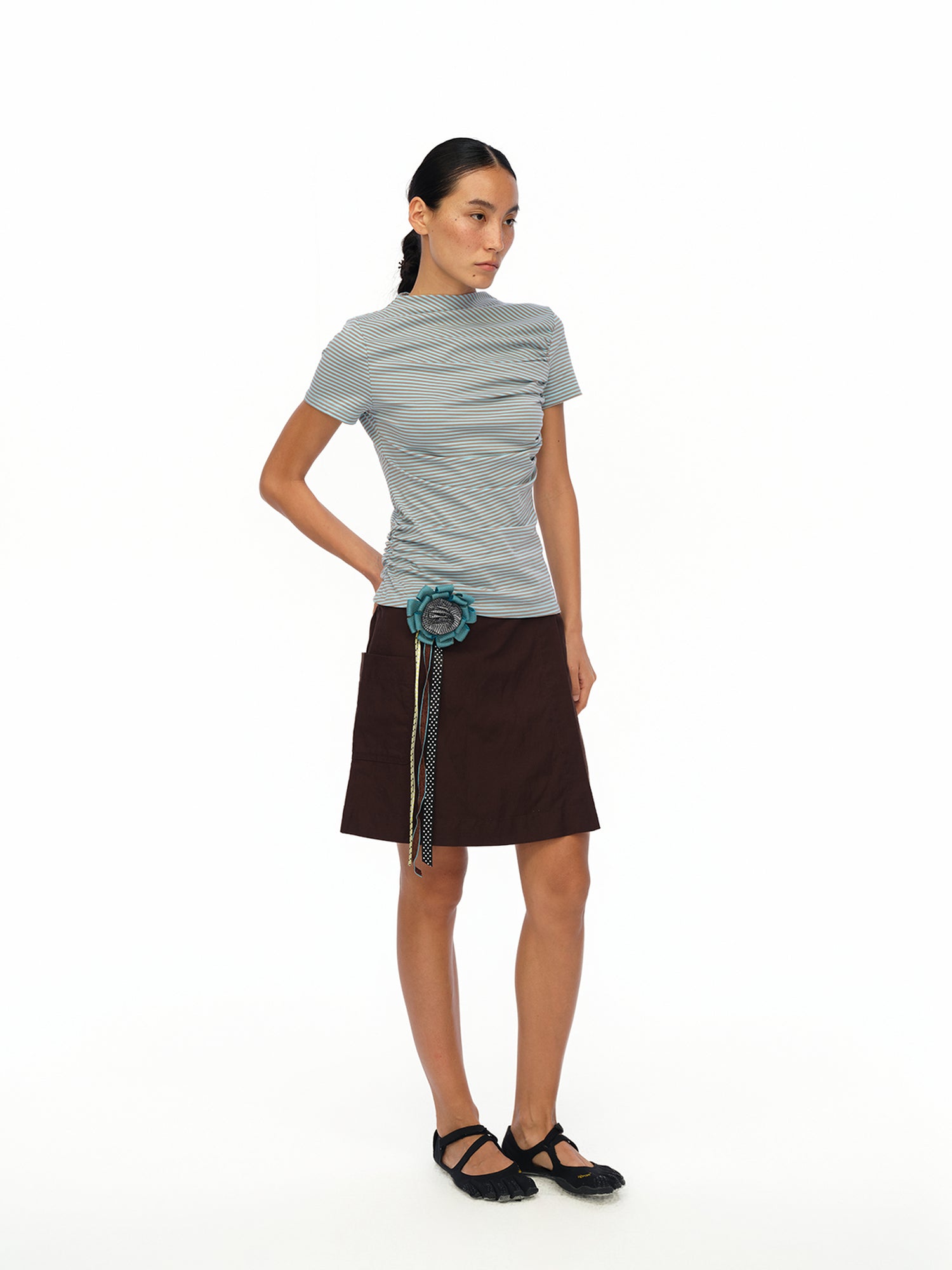 oinimi Soft Sculpted Pleated Tee Fitted Waist