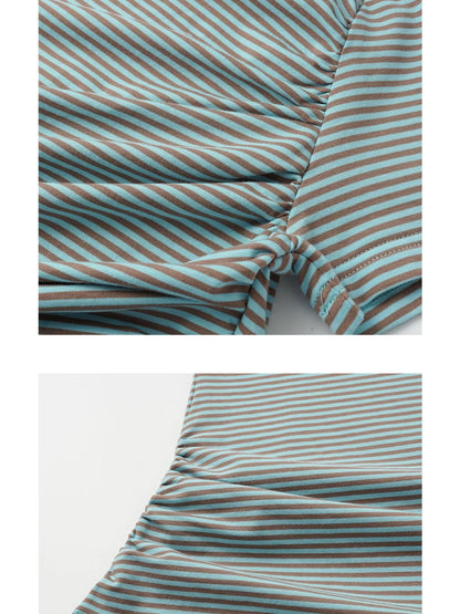 Soft Sculpted Pleated Tee Fitted Waist