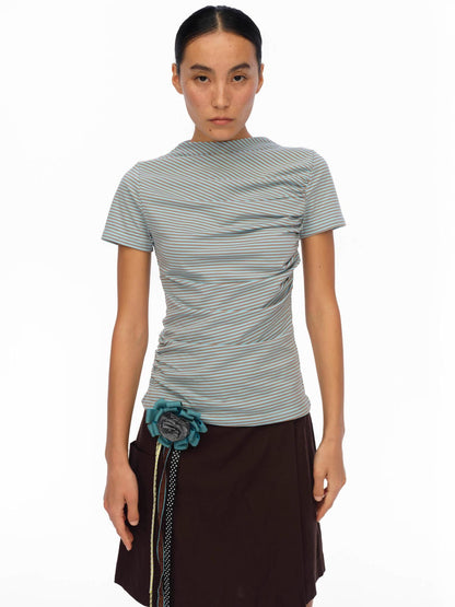 oinimi Soft Sculpted Pleated Tee Fitted Waist
