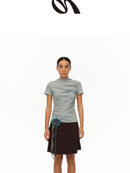 oinimi Soft Sculpted Pleated Tee Fitted Waist