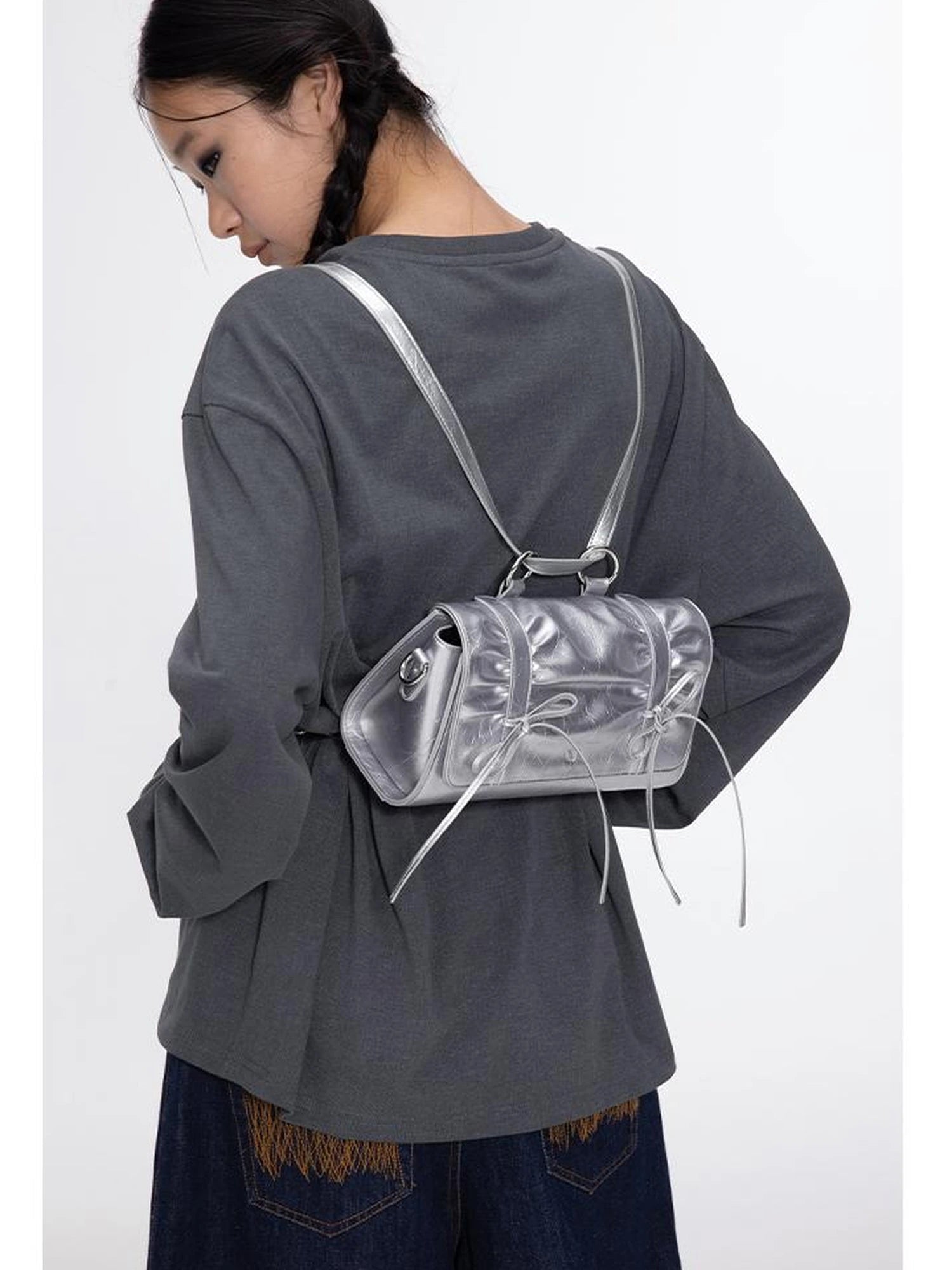 Soft Sculpture Pleated Butterfly Knot Cambridge Bag Silver Black