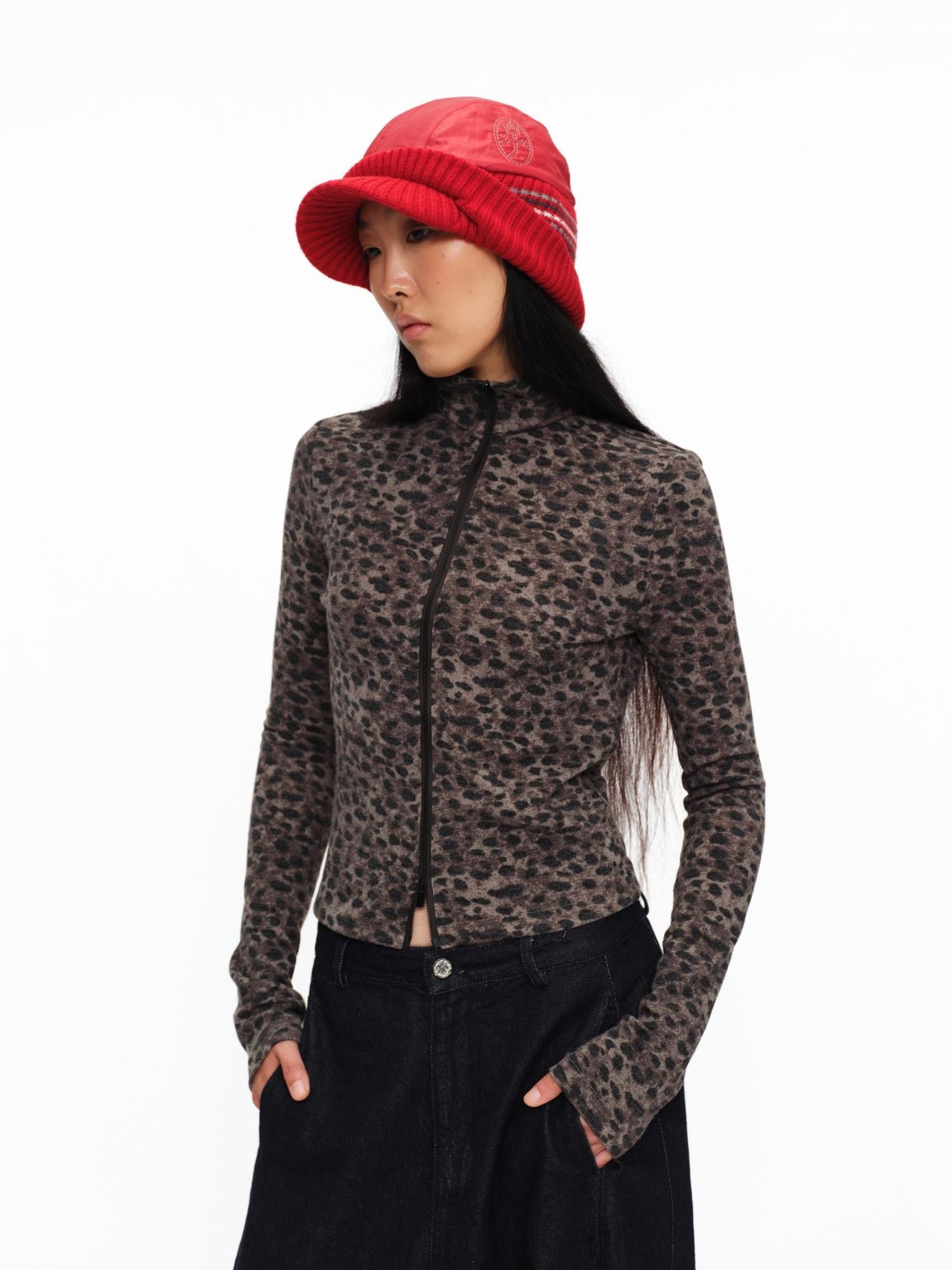 oinimi Soft Warm Slim Fit Leopard Print Zip Up Stand Collar Women Brown Cardigans