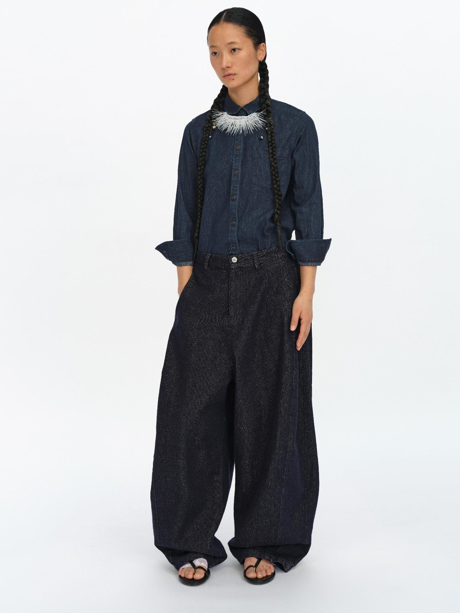 oinimi Straight Leg Denim Jeans Dark Wash Loose Fit Four Seasons Staple