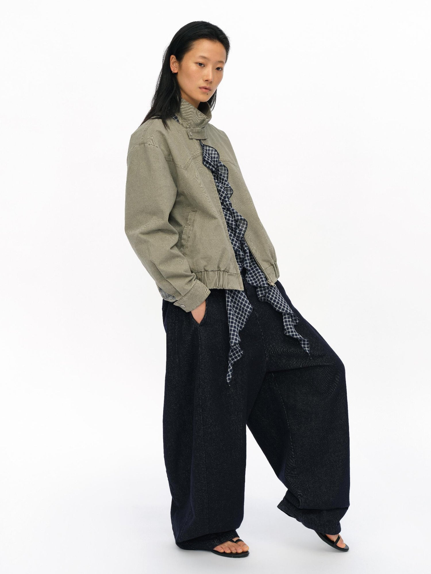 oinimi Straight Leg Denim Jeans Dark Wash Loose Fit Four Seasons Staple