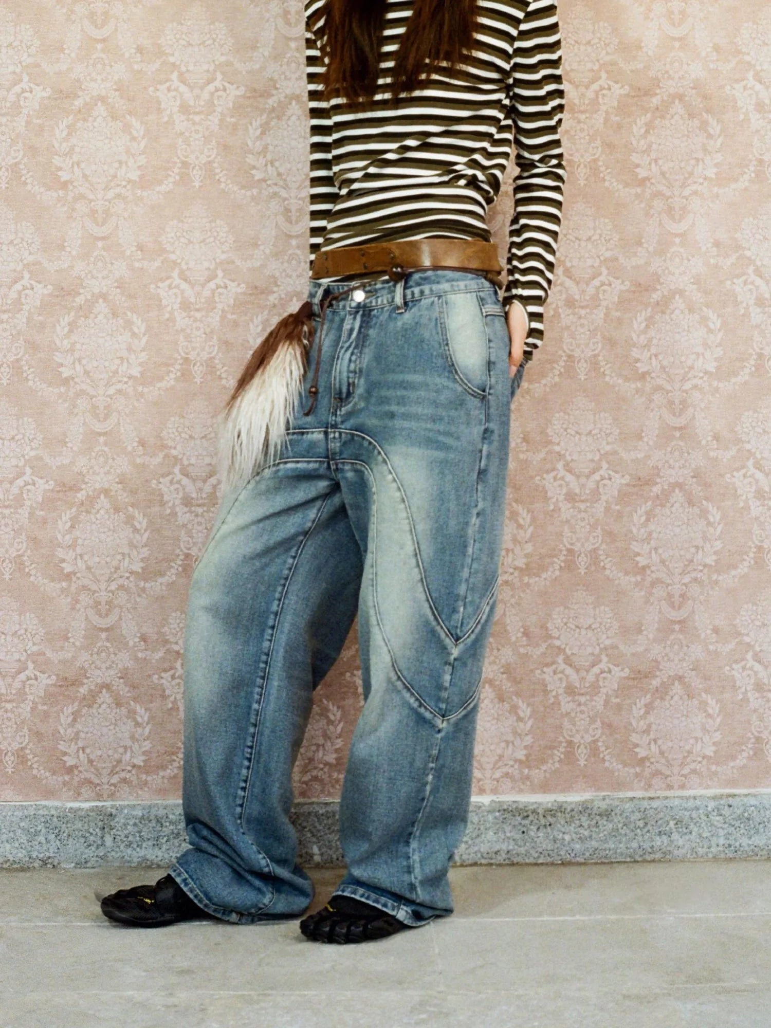 Vintage Wash Split Hem Denim Jeans Mid Low Rise Relaxed Straight