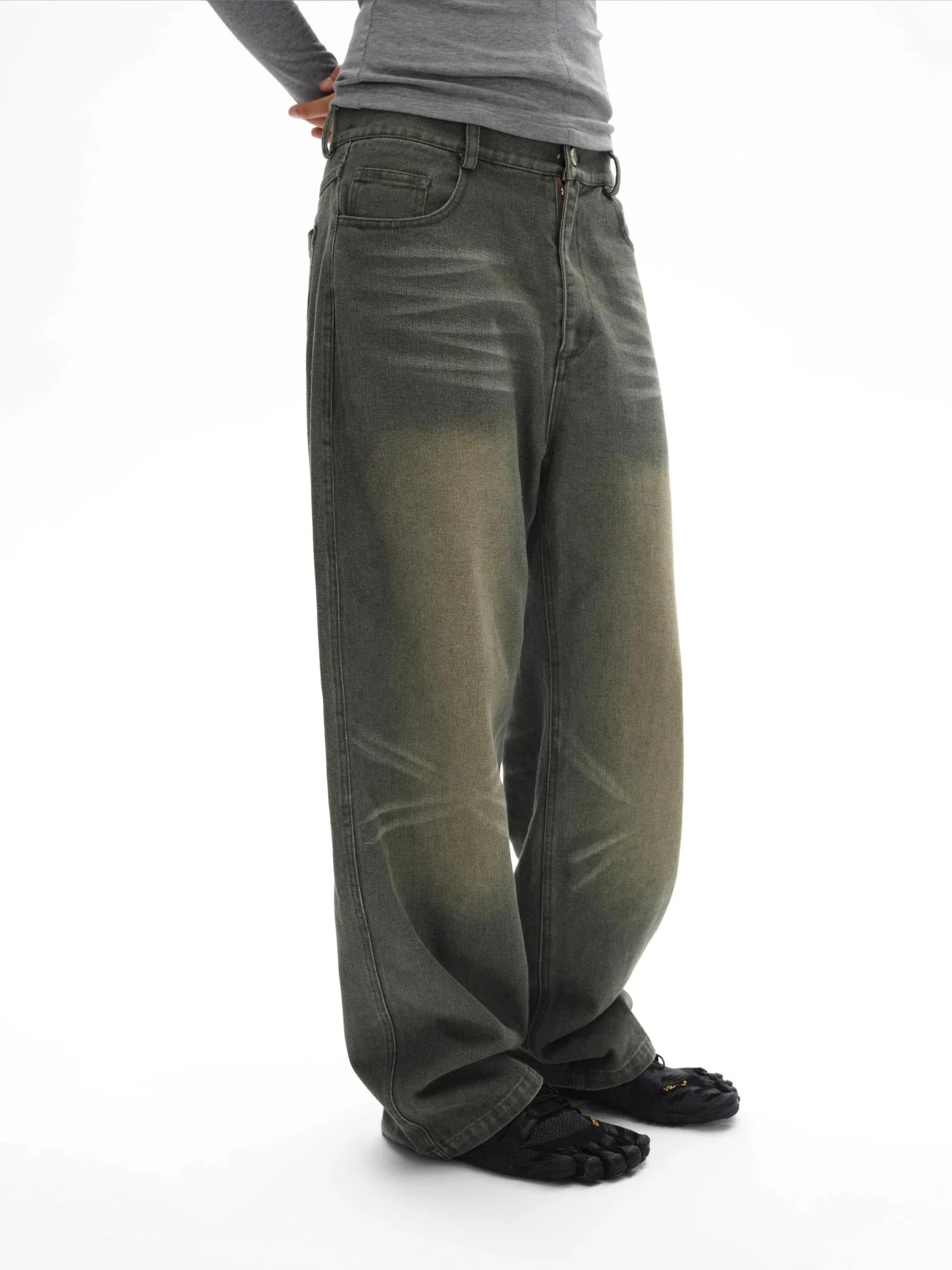 Vintage Washed Relaxed Fit Straight Leg Jeans