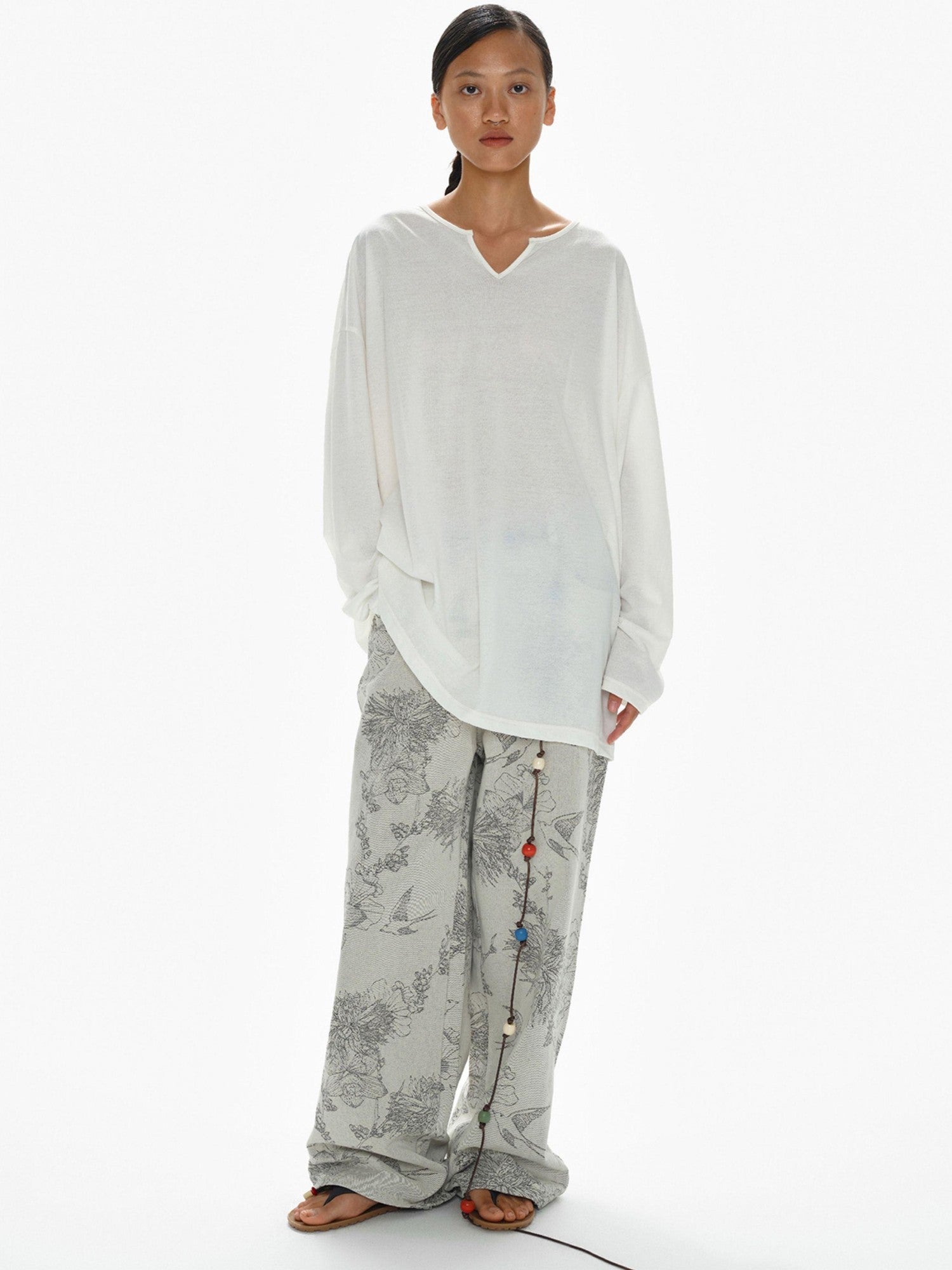 oinimi White Draped V-neck Loose Women&