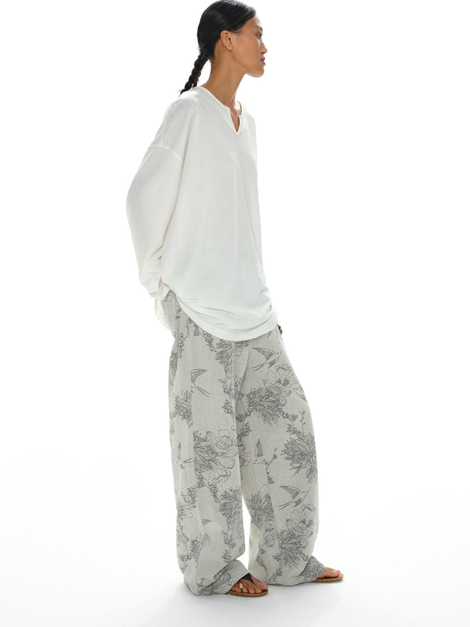 oinimi White Draped V-neck Loose Women&