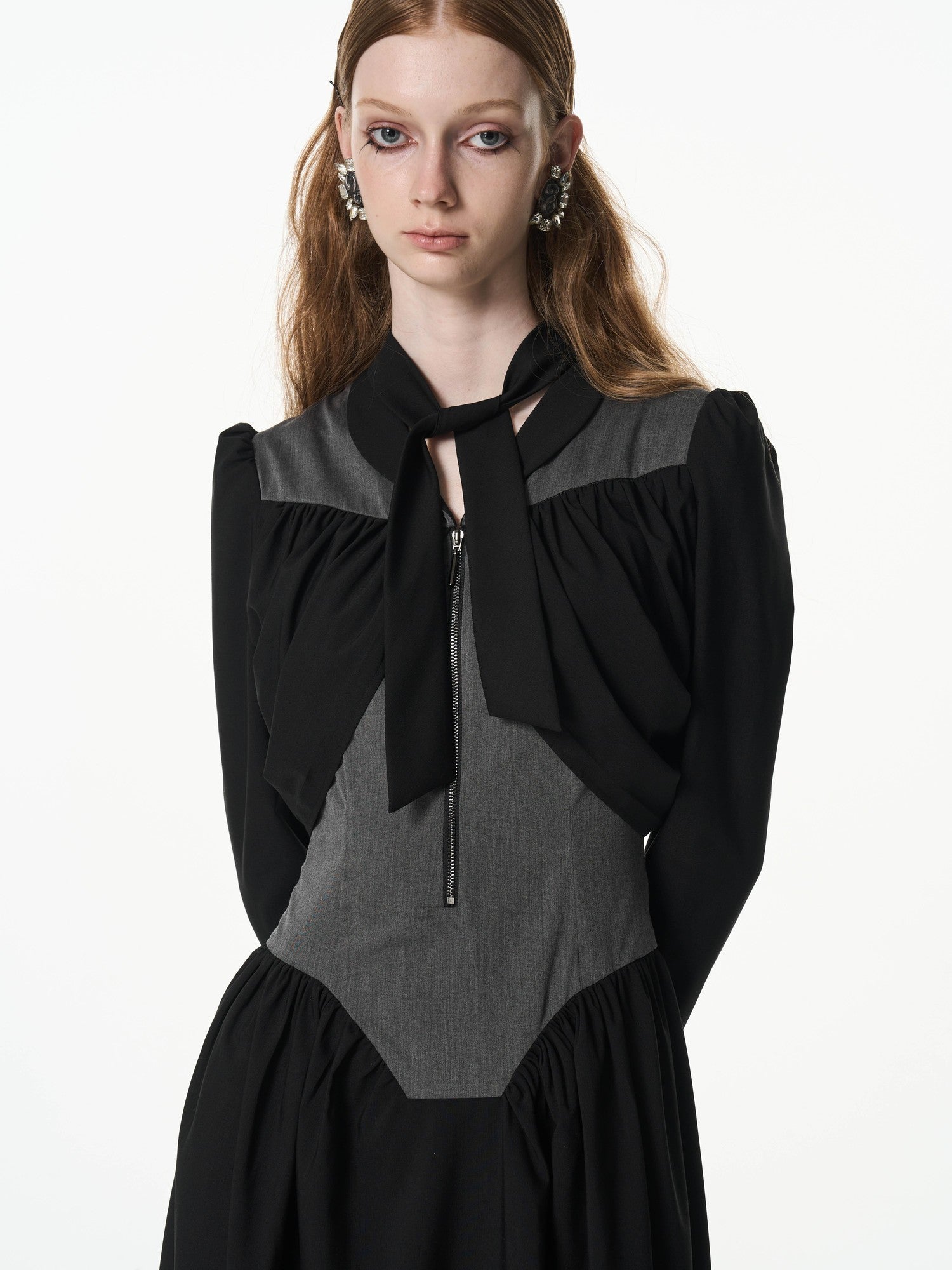 popoop Black Gray Pleated Tie Neck Slim Fit Long Sleeve Women&