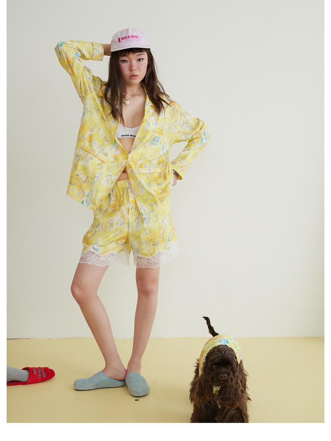 sancco house Graffiti Lace Collared Long Sleeve Women&