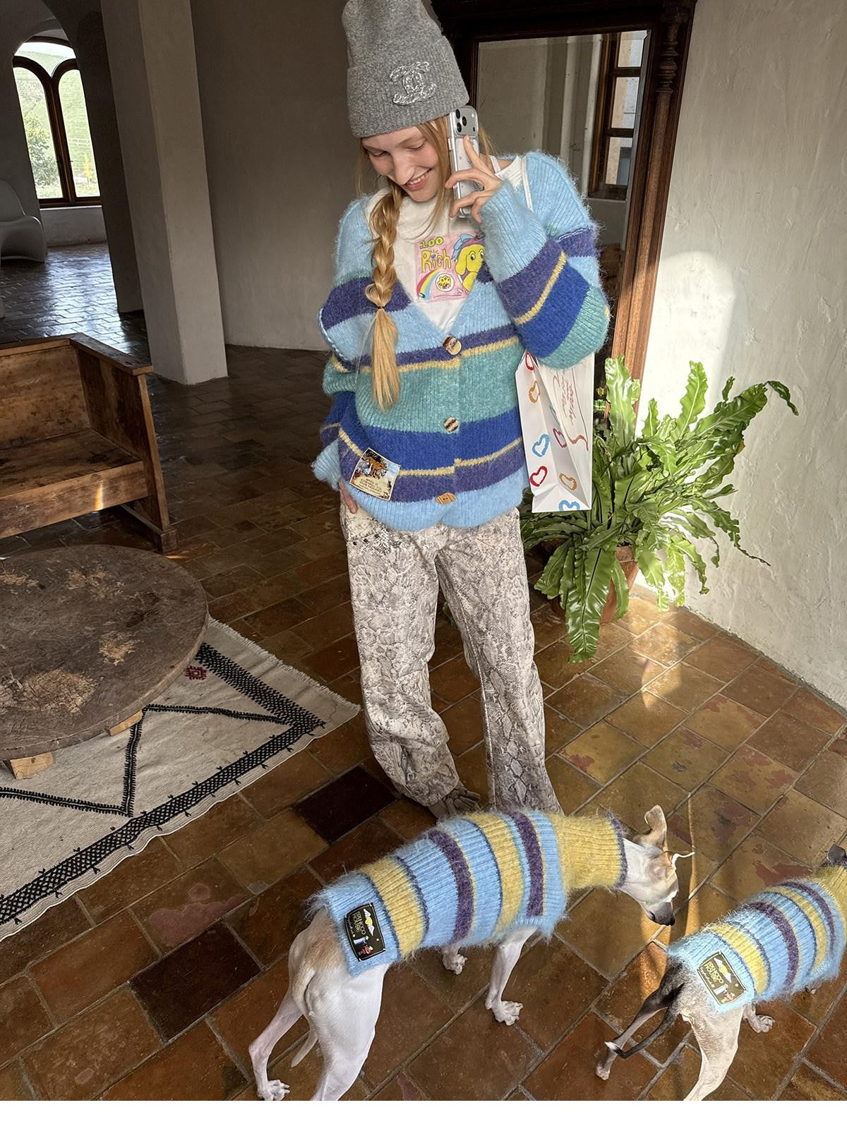 sancco house Multicolor Stripe Contrast Knit V-neck Women&