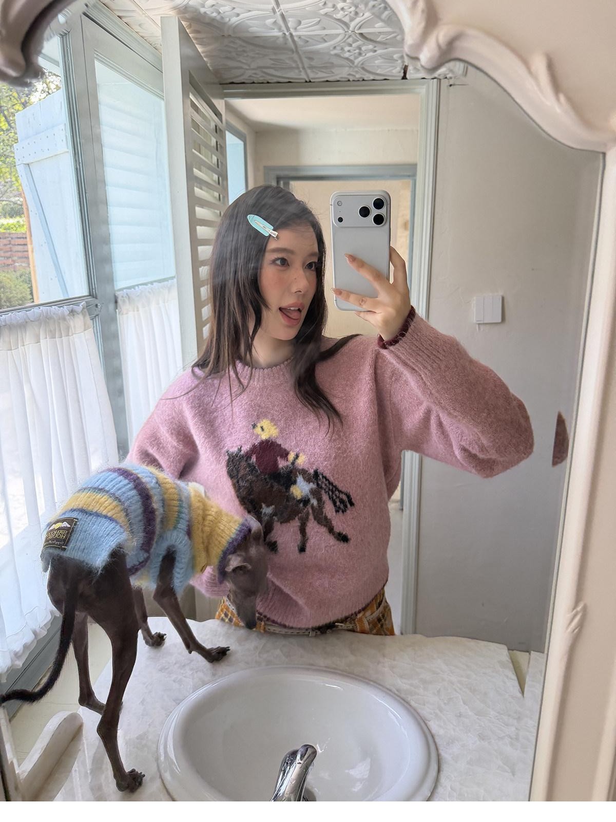 sancco house Playful Pony Jacquard Crewneck Women&