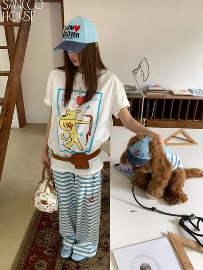 sancco house White Snake And Dog Print Loose Round Neck Women&