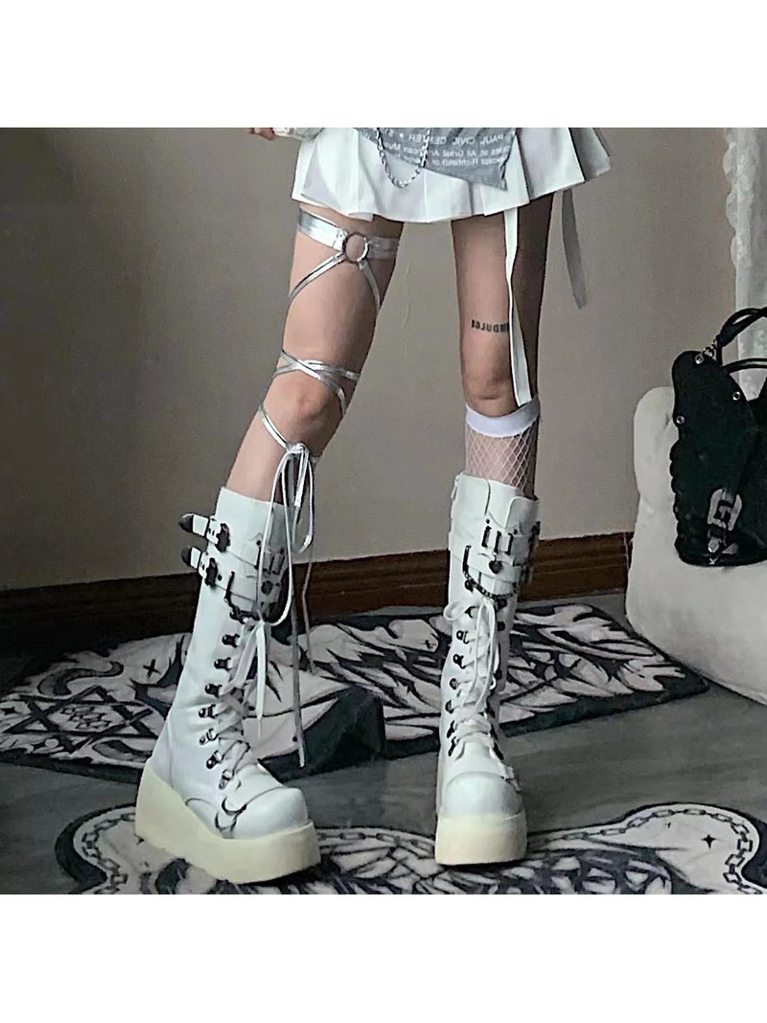 Dark Sister Leg Garter Trick Accessory