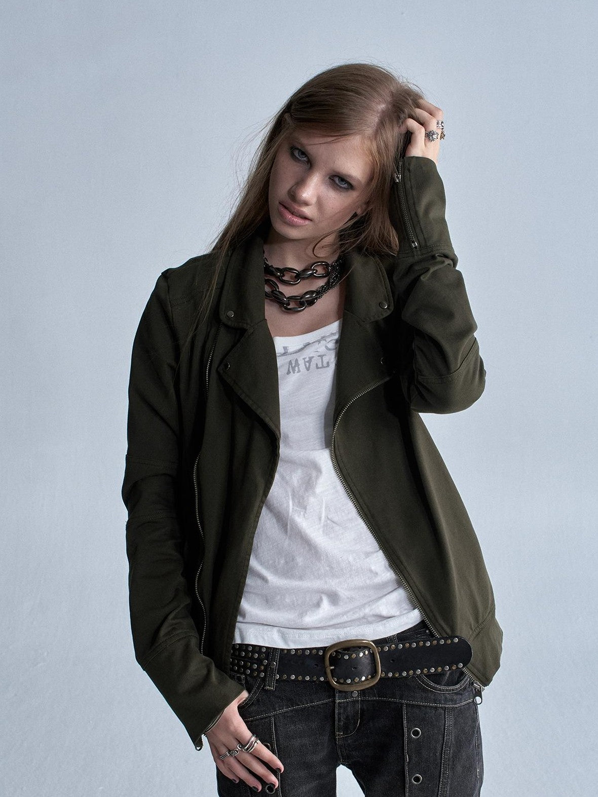 wear And tear Asymmetric Rivet Panel Zip Collar Women&