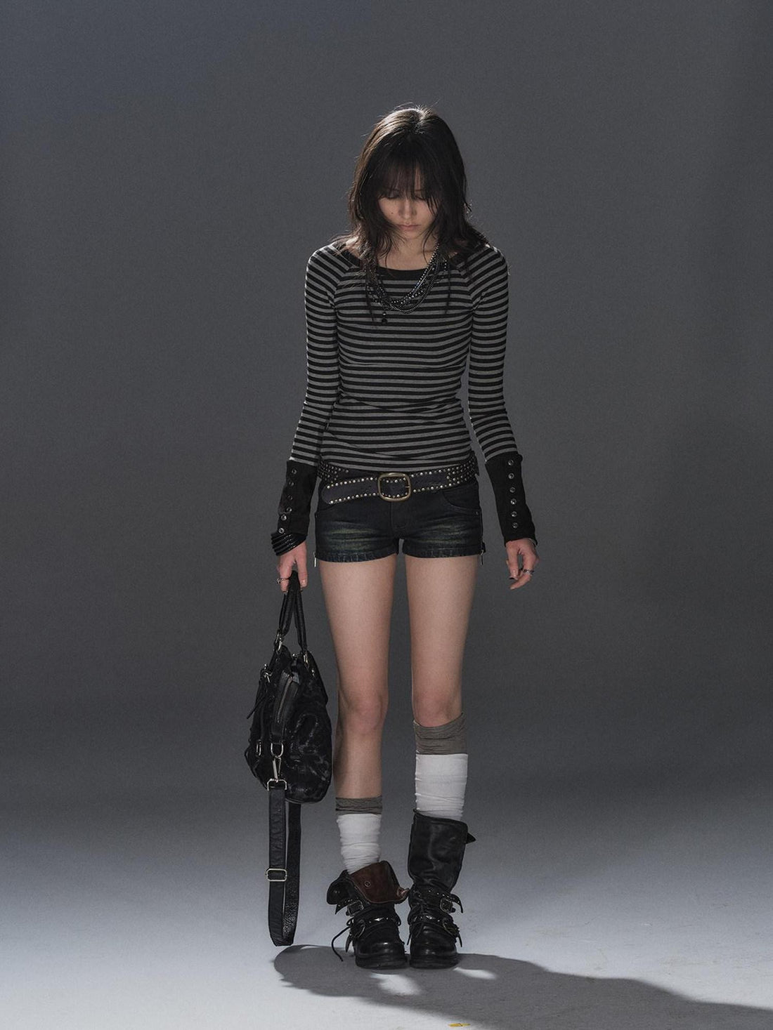 wear And tear Black Gray Striped Patchwork Button Raglan Women&