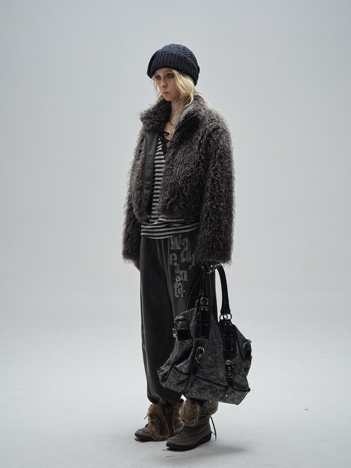 wear And tear Dark Gray Faux Fur Stand Collar Zipper Women&