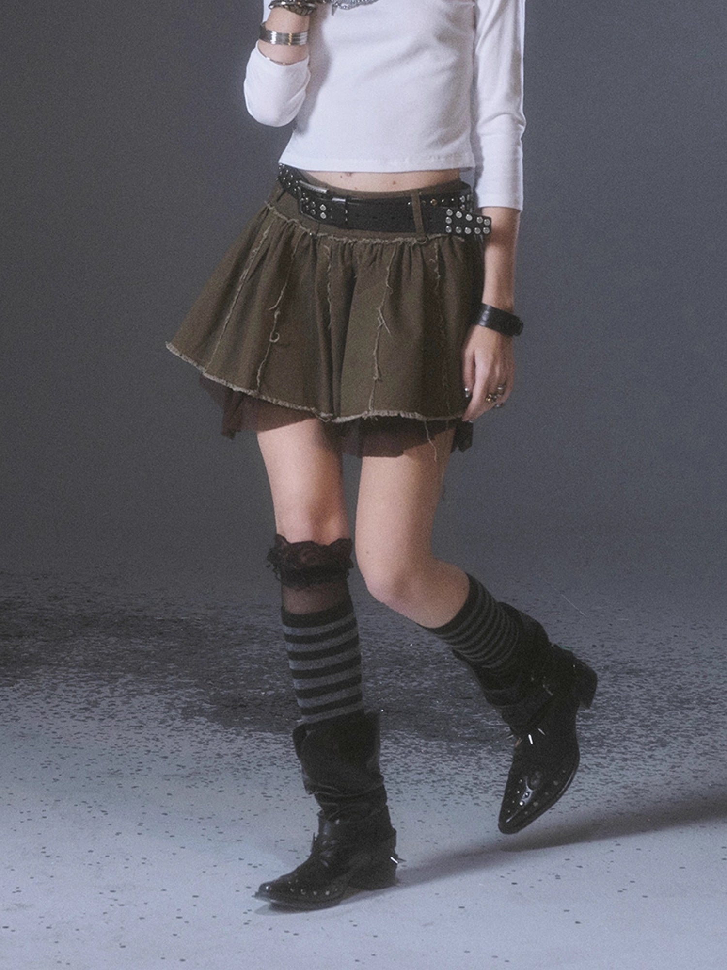 wear_And_tear_Distressed_Mesh_Paneled_Raw_Hem_Denim_Mini_Skirt_MISSTT