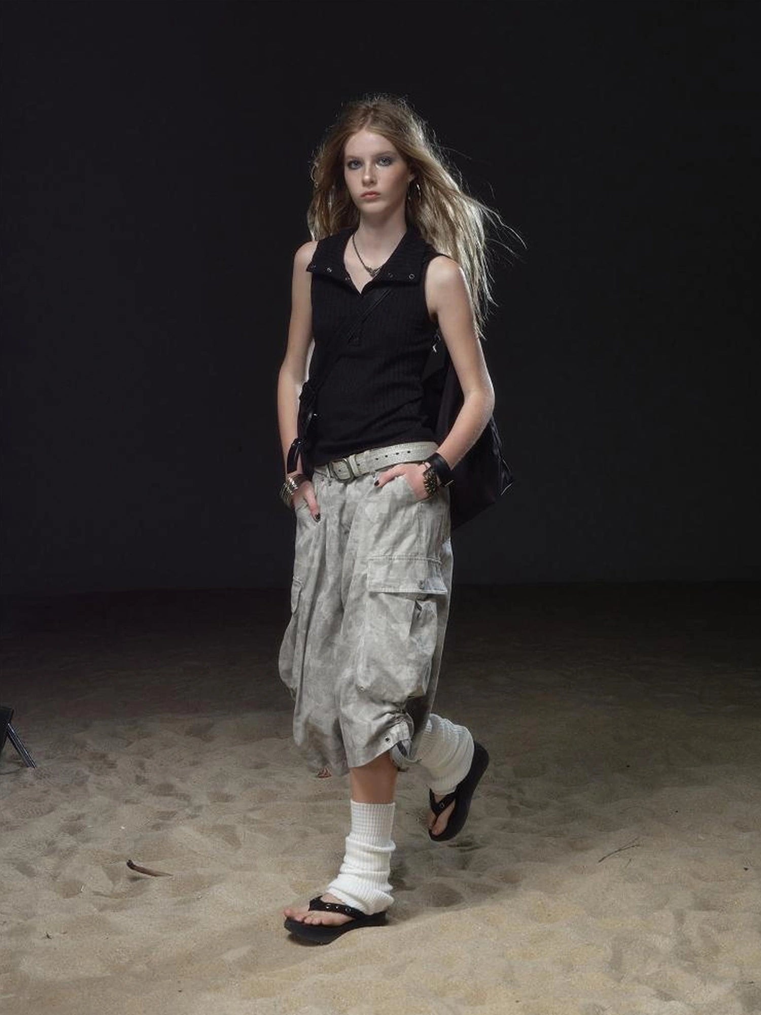 wear And tear High Neck Half Placket Knit Vest