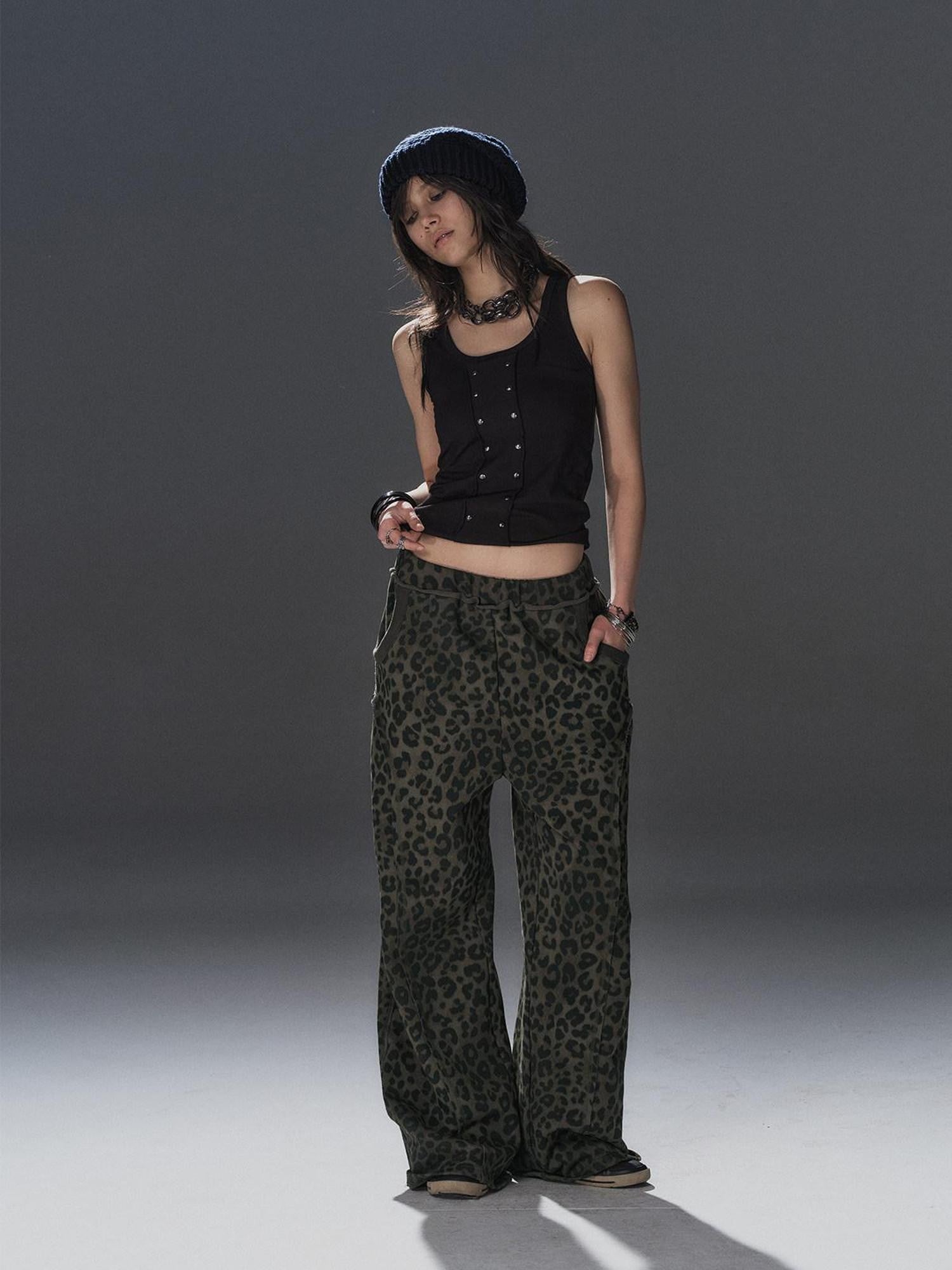 wear And tear Leopard Studded Frayed Split Women&