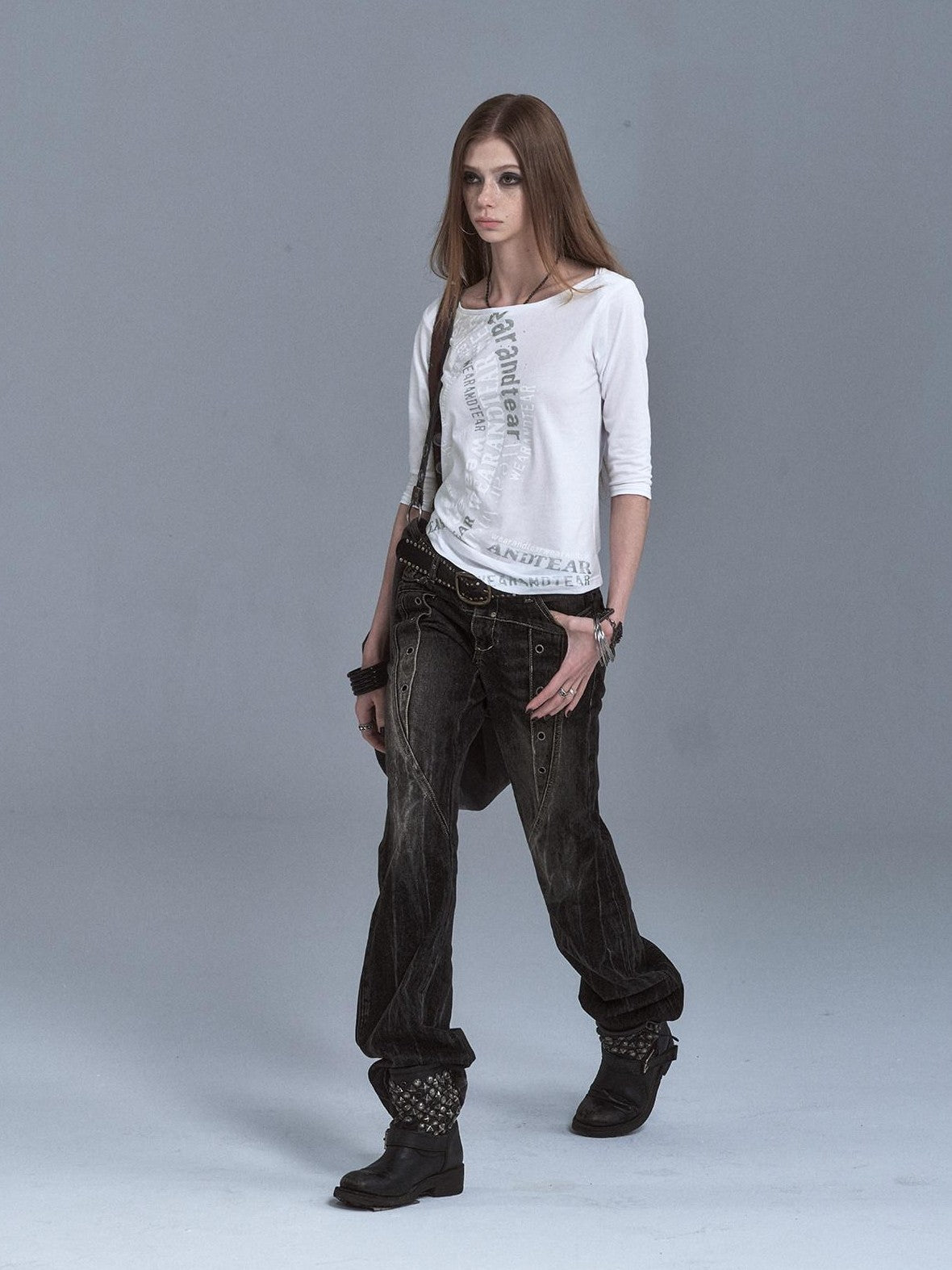 wear And tear Sheer Silver Foil Letter Print Boat Neck Women&