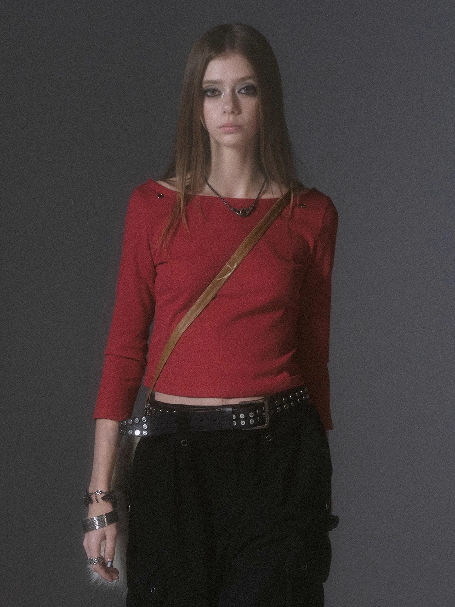 wear_And_tear_Striped_Crewneck_Tee_With_Metal_Eyelets_MISSTT