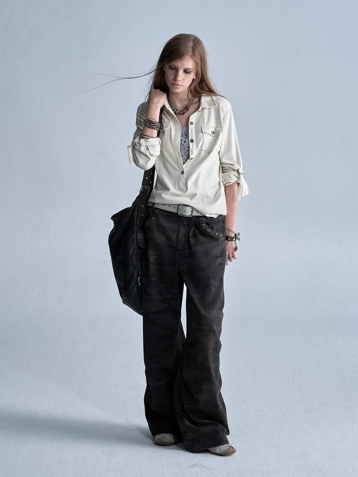 wear And tear Two Tone Raw Hem Half Placket Washed Adjustable Cuff Metal Button Women&
