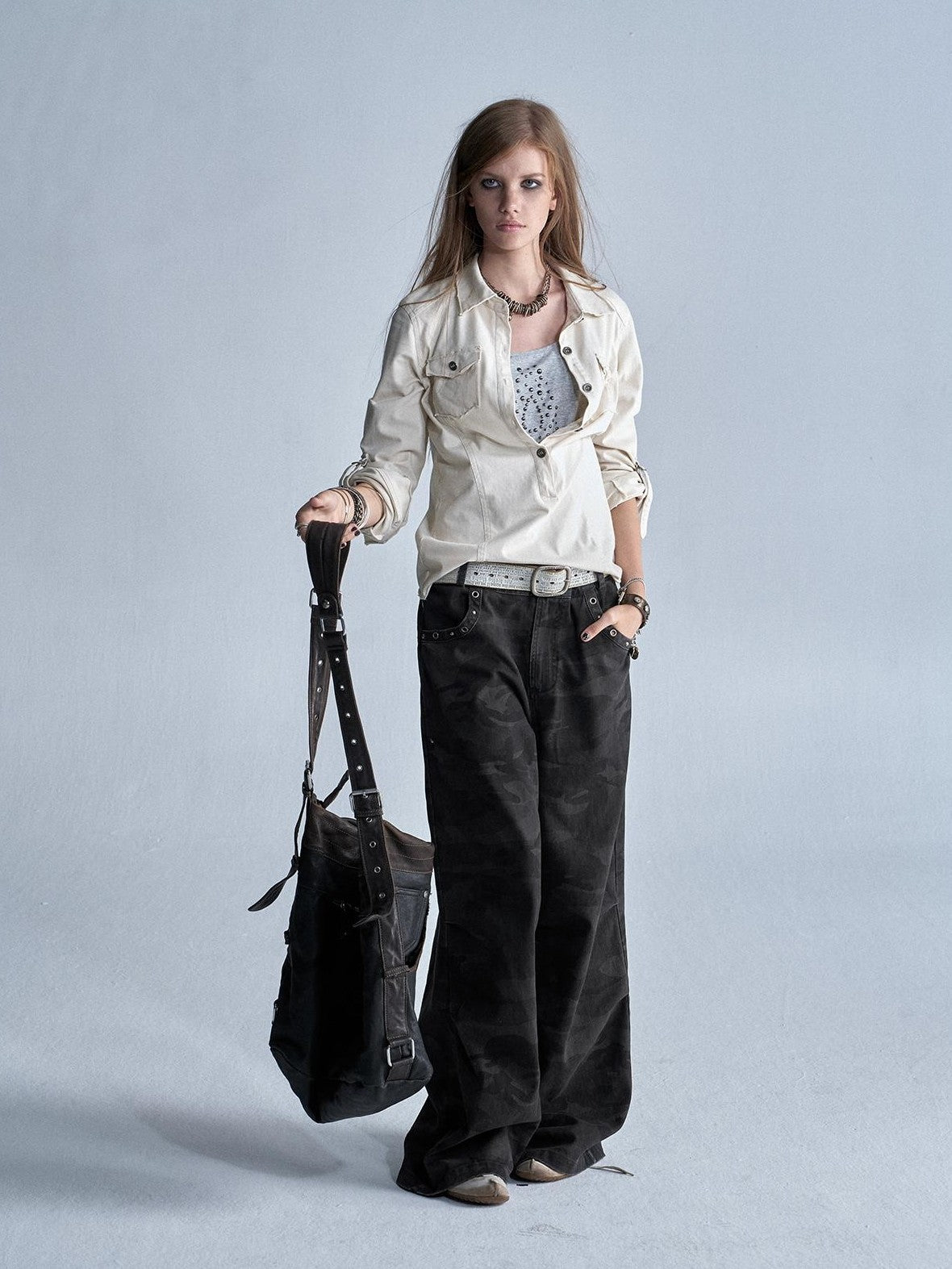 wear And tear Two Tone Raw Hem Half Placket Washed Adjustable Cuff Metal Button Women&