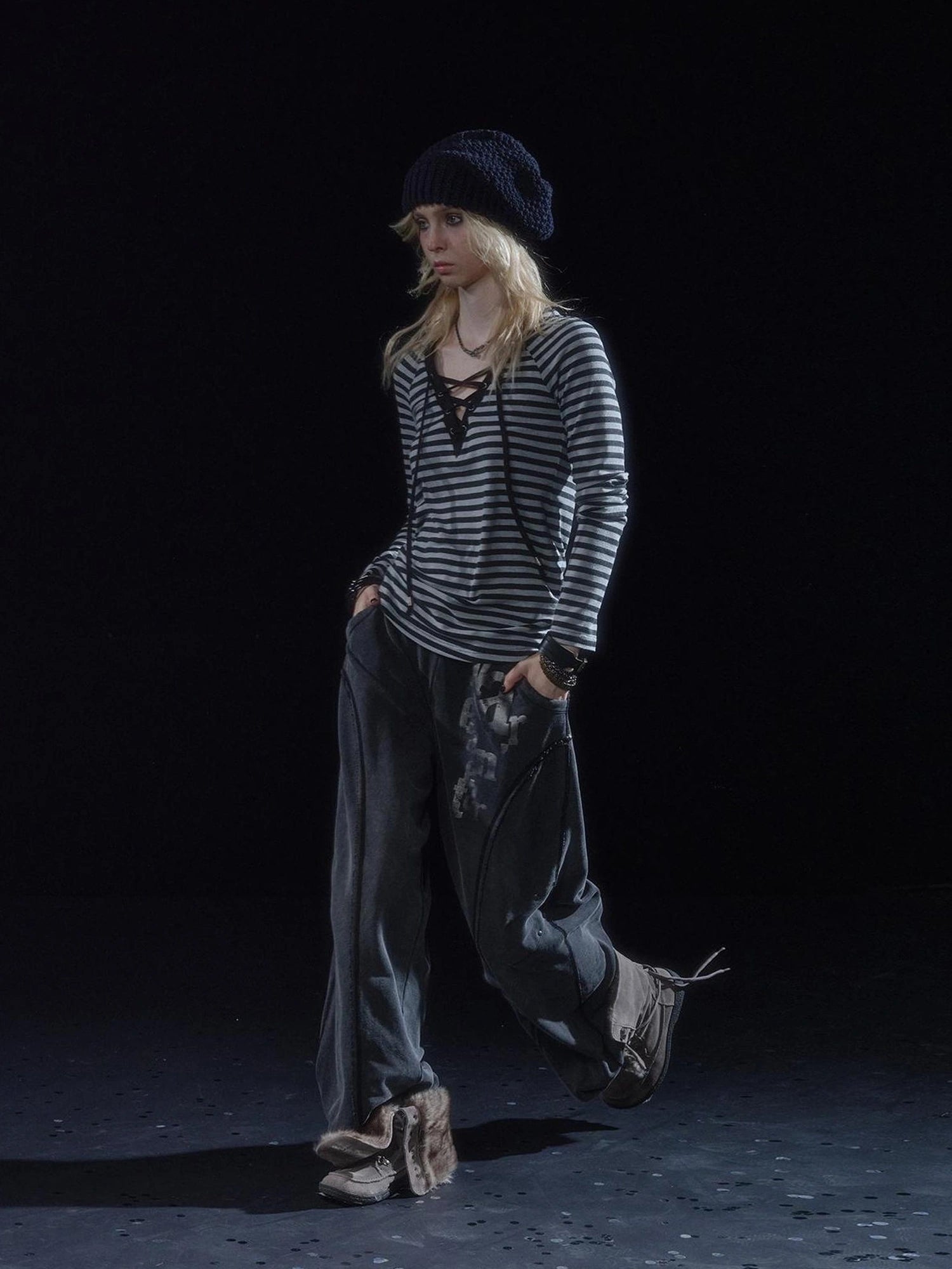 wear And tear V-Neck Lace-Up Striped Punk Raglan T-Shirt